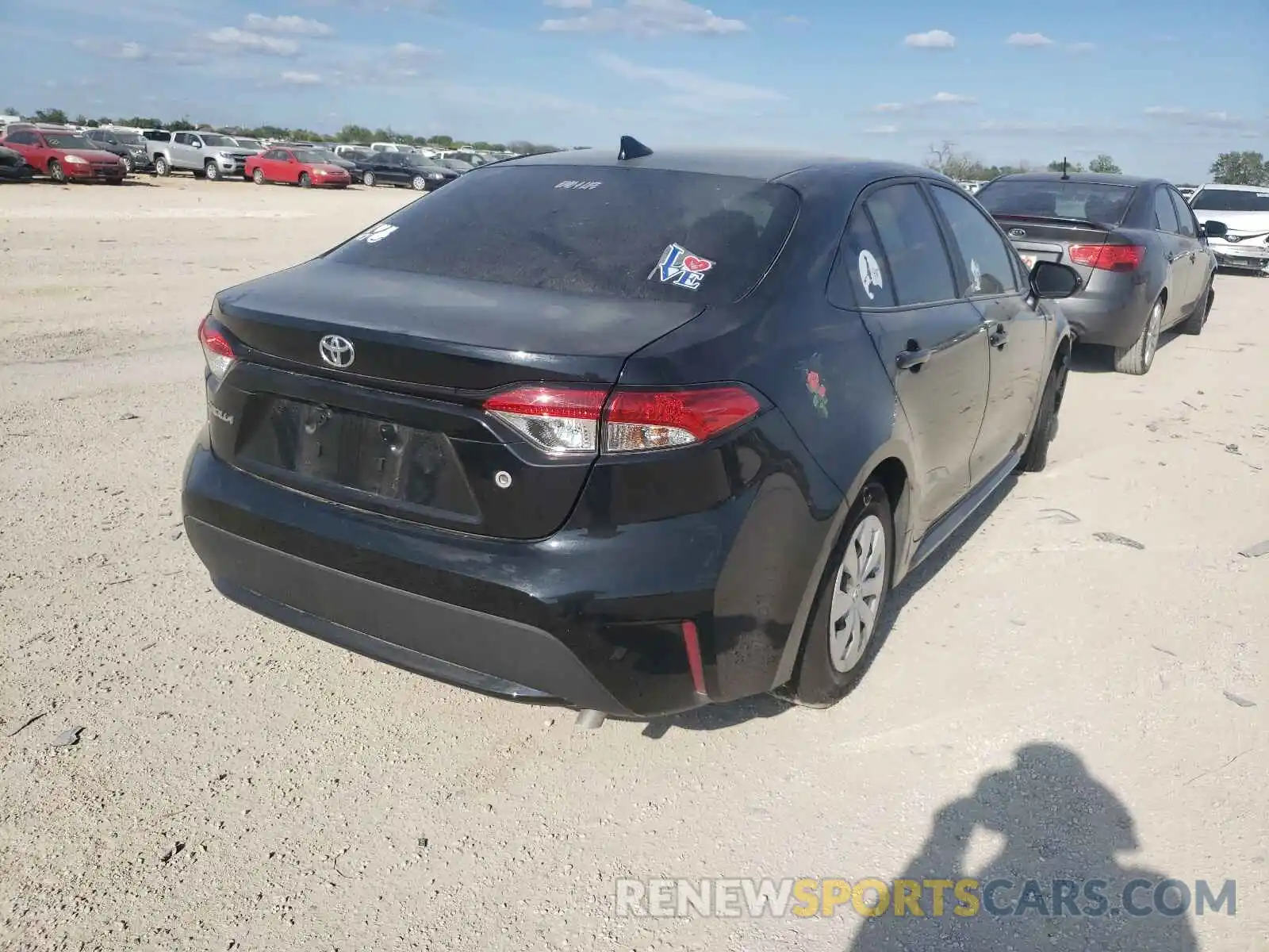 4 Photograph of a damaged car 5YFDPMAE9MP201339 TOYOTA COROLLA 2021