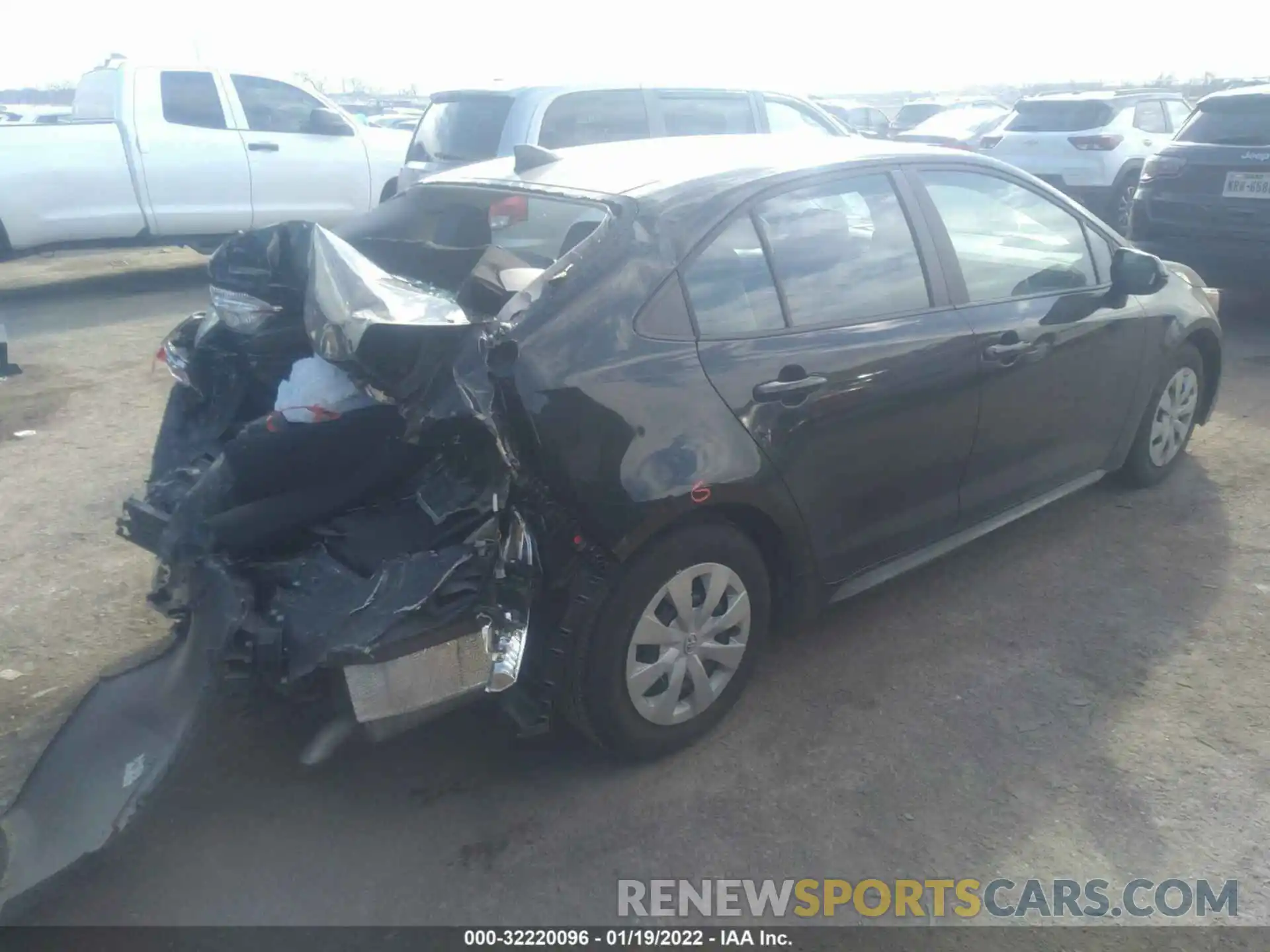 4 Photograph of a damaged car 5YFDPMAEXMP267124 TOYOTA COROLLA 2021