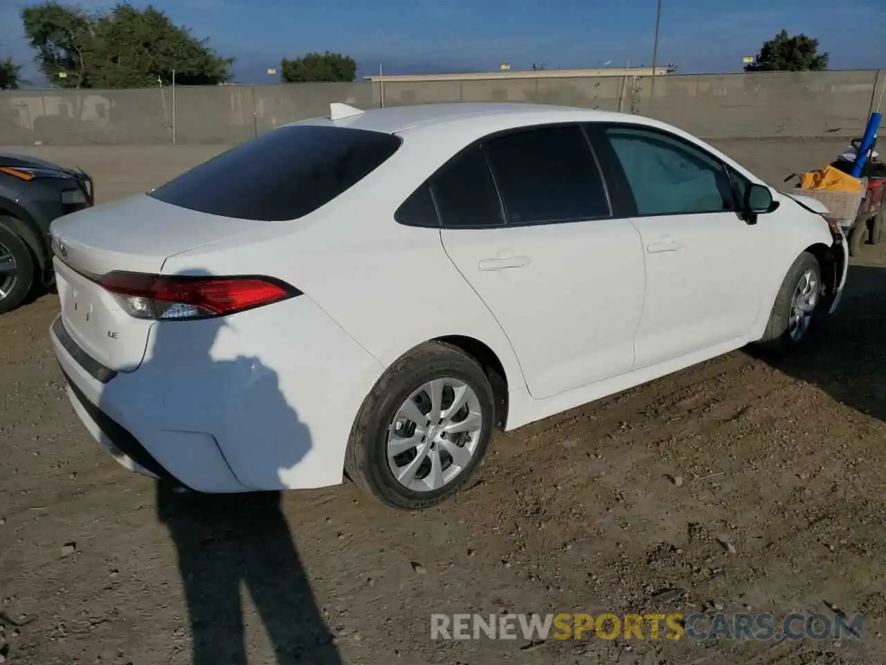 3 Photograph of a damaged car 5YFEPMAE0MP149328 TOYOTA COROLLA 2021