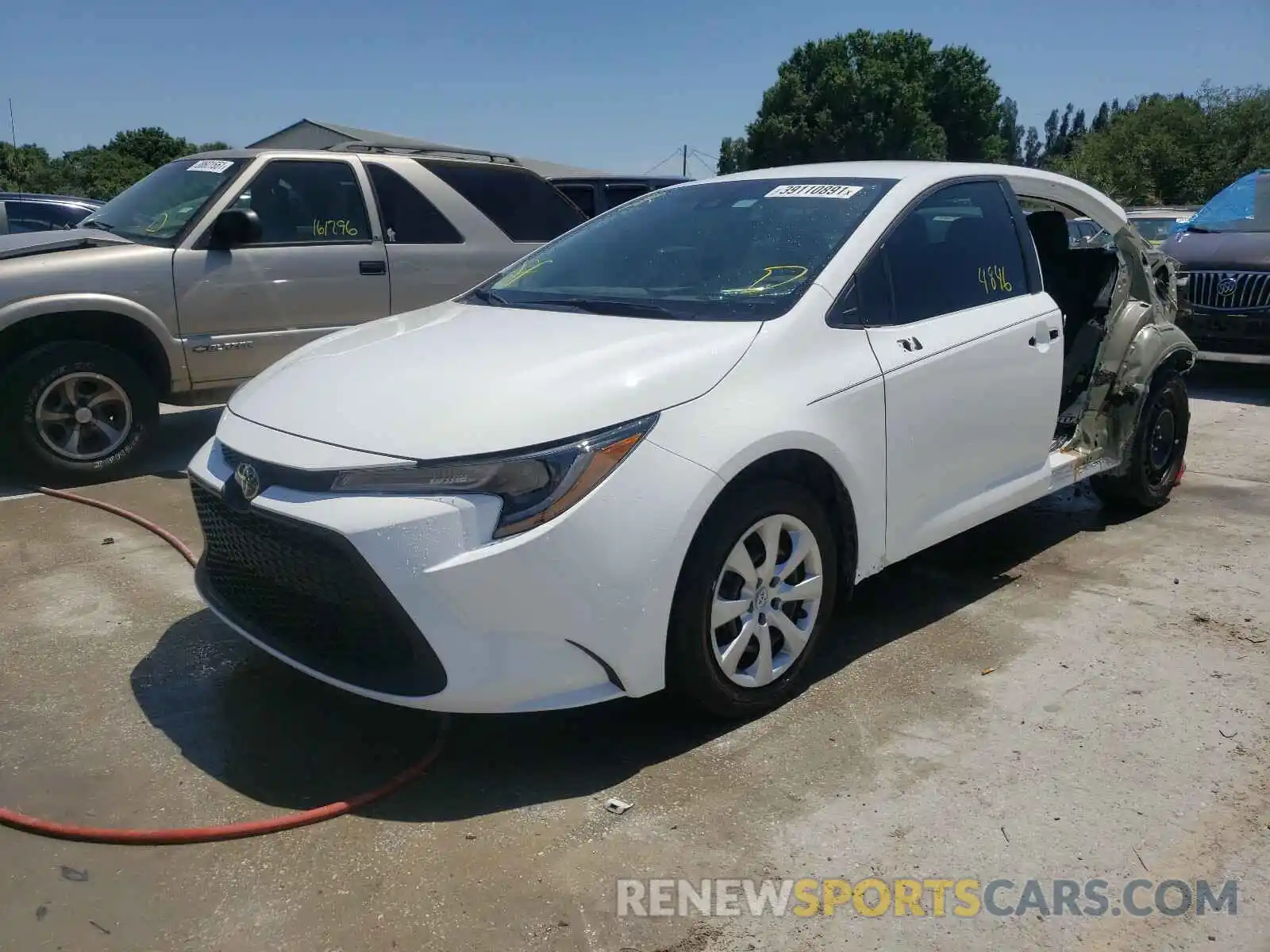 2 Photograph of a damaged car 5YFEPMAE0MP152827 TOYOTA COROLLA 2021