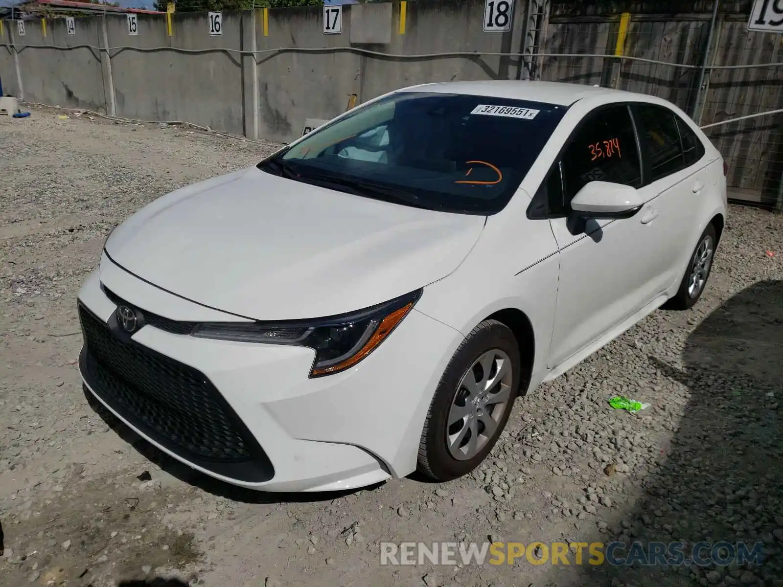 2 Photograph of a damaged car 5YFEPMAE0MP155226 TOYOTA COROLLA 2021