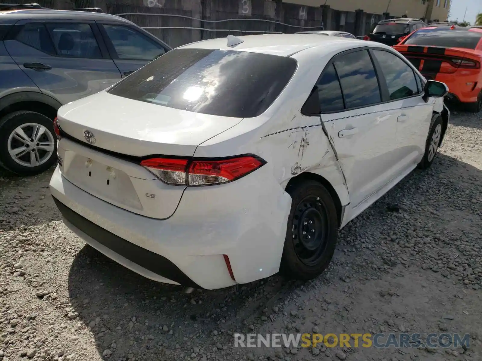 4 Photograph of a damaged car 5YFEPMAE0MP155226 TOYOTA COROLLA 2021