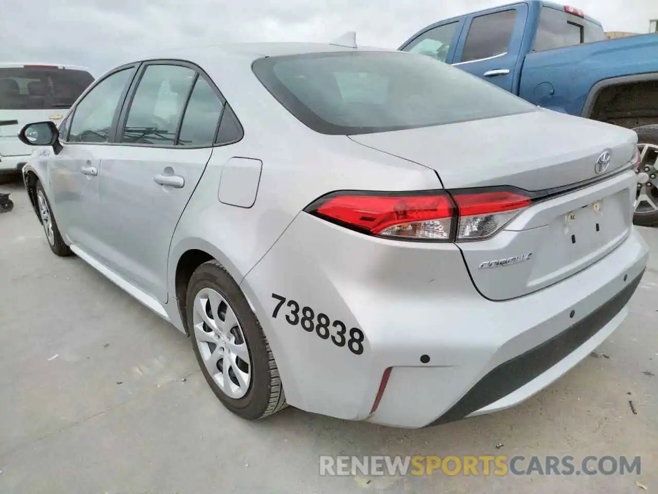 3 Photograph of a damaged car 5YFEPMAE0MP156022 TOYOTA COROLLA 2021