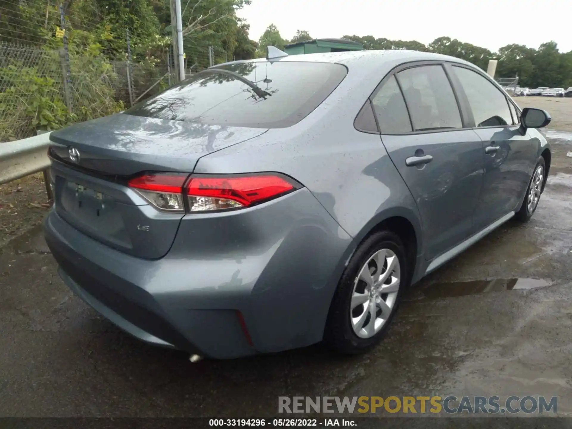 4 Photograph of a damaged car 5YFEPMAE0MP157123 TOYOTA COROLLA 2021