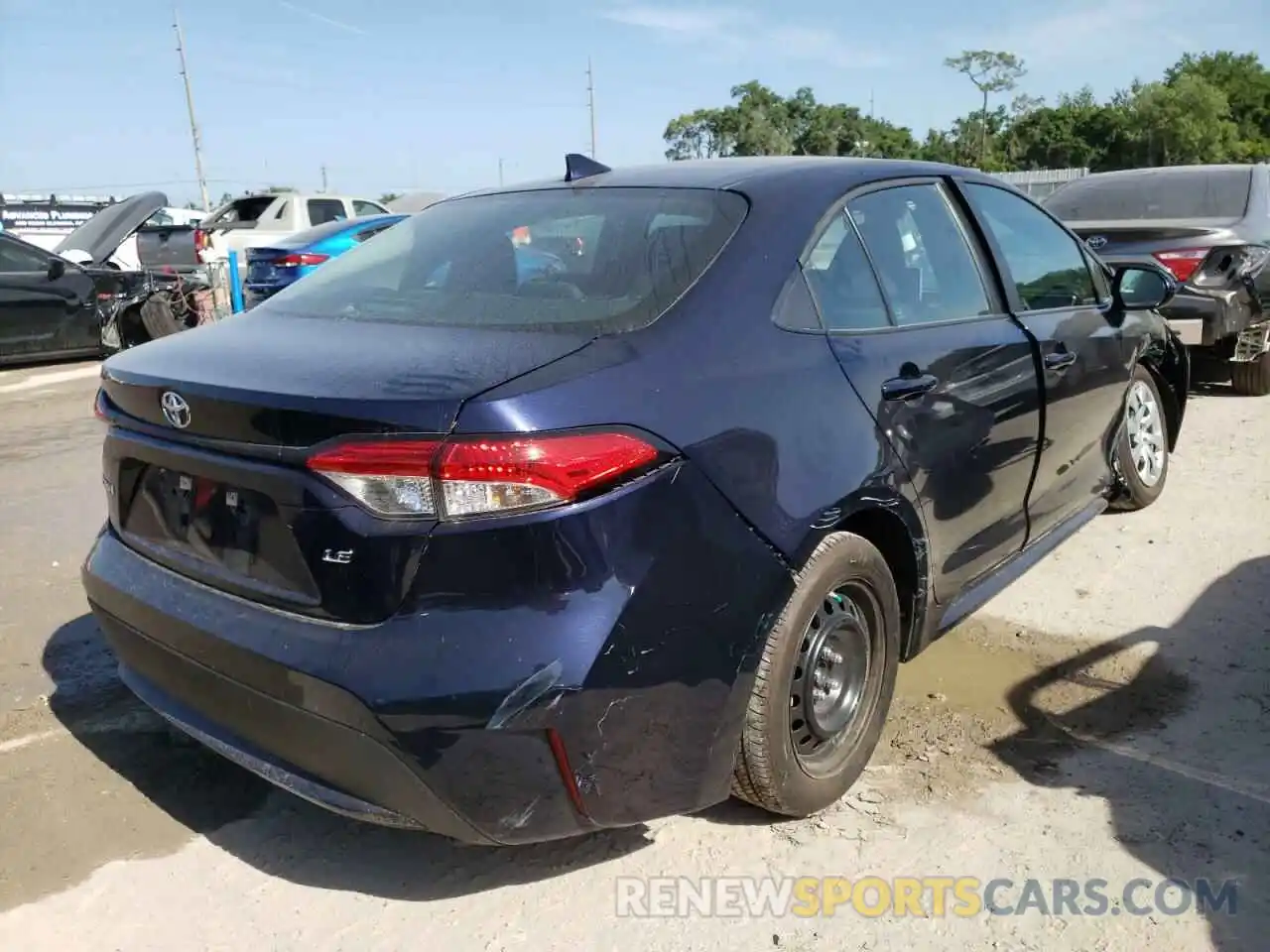 4 Photograph of a damaged car 5YFEPMAE0MP159048 TOYOTA COROLLA 2021