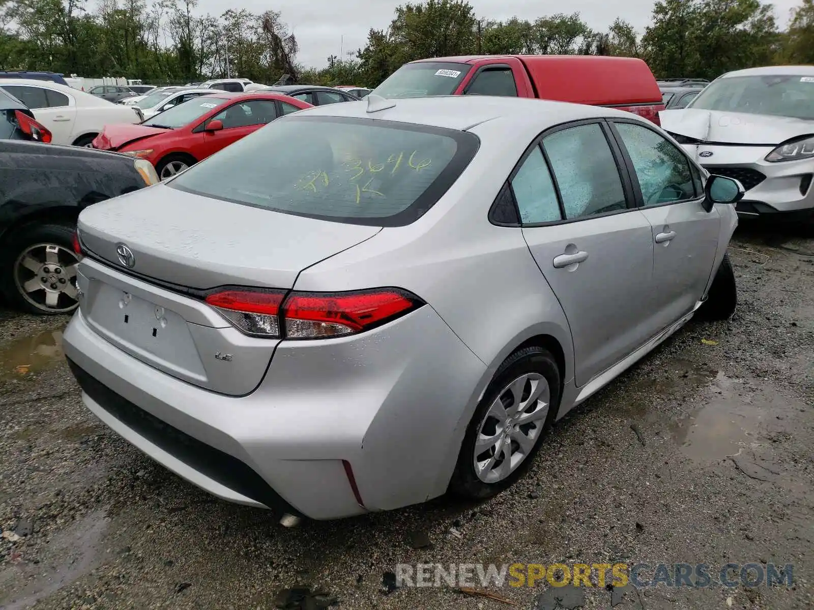 4 Photograph of a damaged car 5YFEPMAE0MP160474 TOYOTA COROLLA 2021