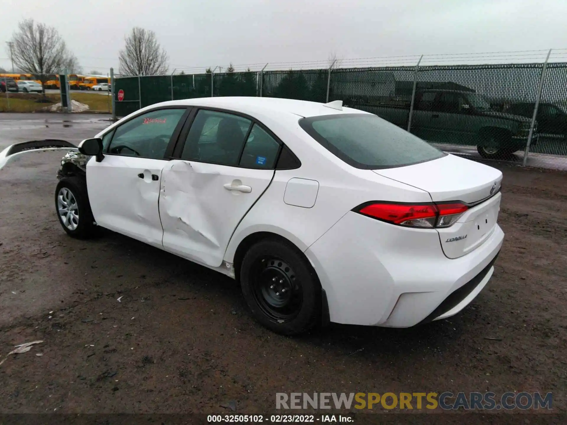 3 Photograph of a damaged car 5YFEPMAE0MP163679 TOYOTA COROLLA 2021