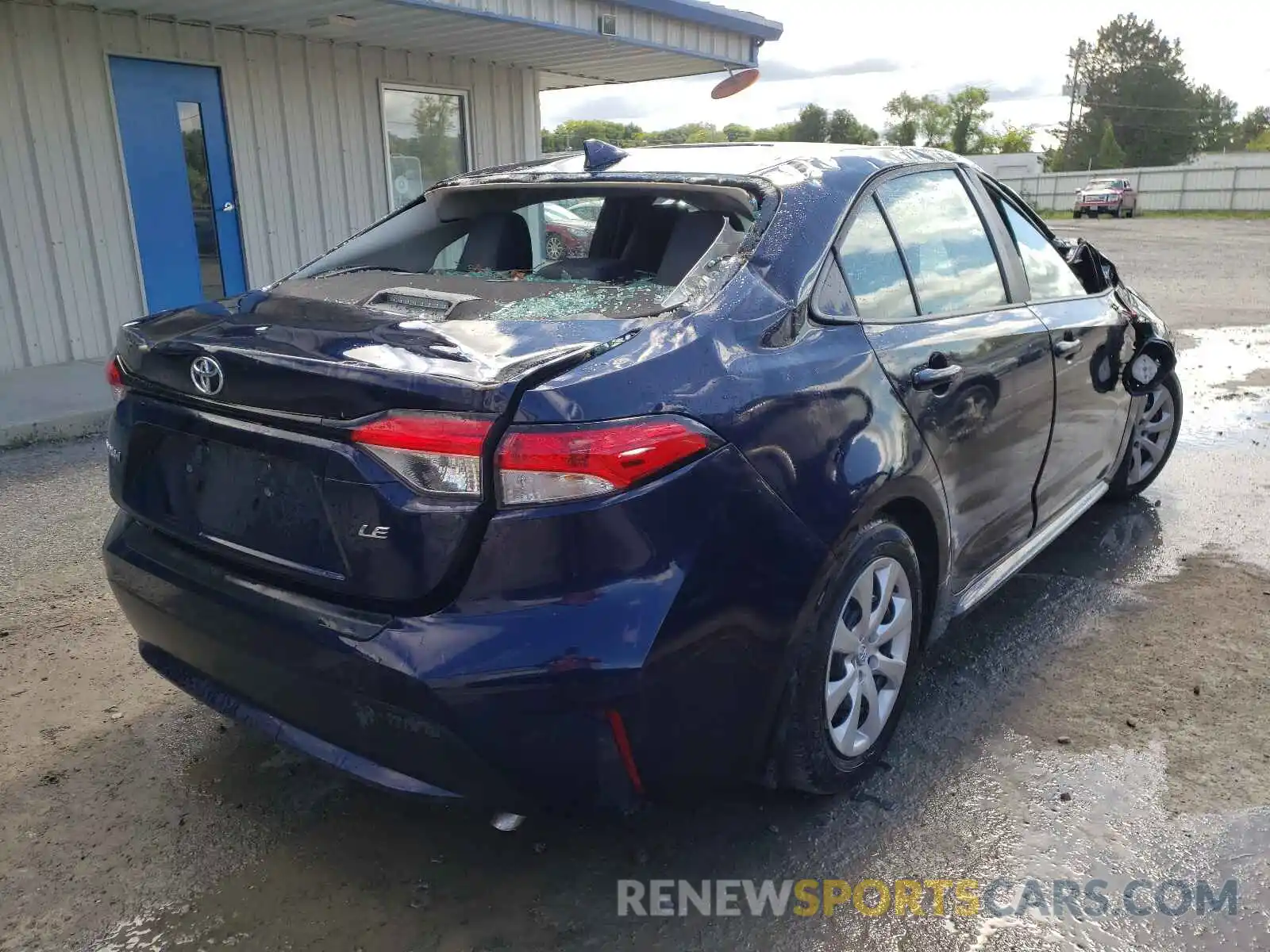 4 Photograph of a damaged car 5YFEPMAE0MP164119 TOYOTA COROLLA 2021