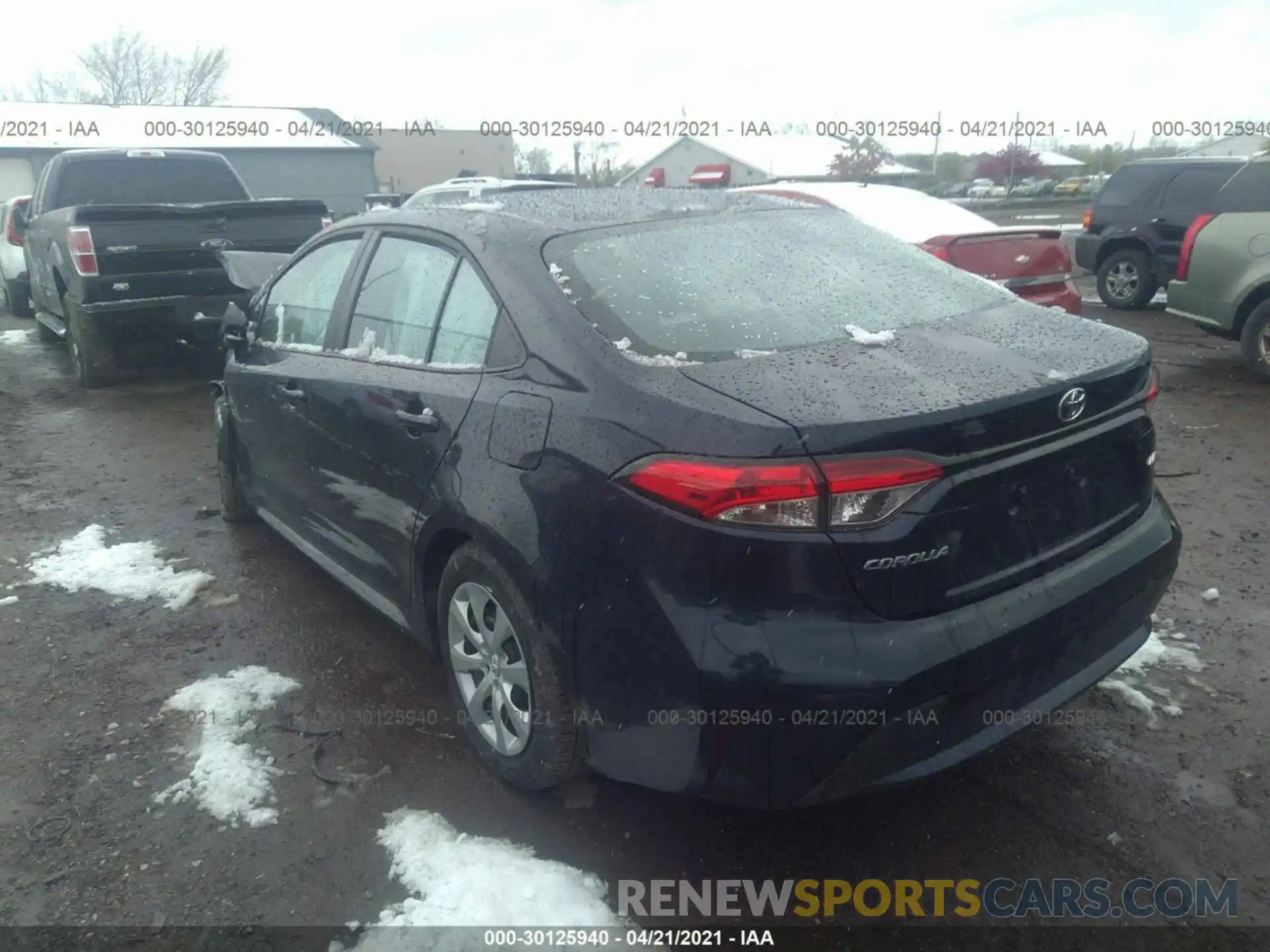 3 Photograph of a damaged car 5YFEPMAE0MP164329 TOYOTA COROLLA 2021