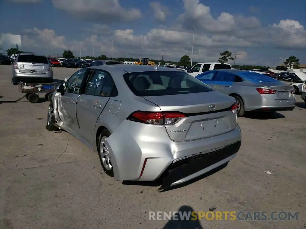 3 Photograph of a damaged car 5YFEPMAE0MP164637 TOYOTA COROLLA 2021