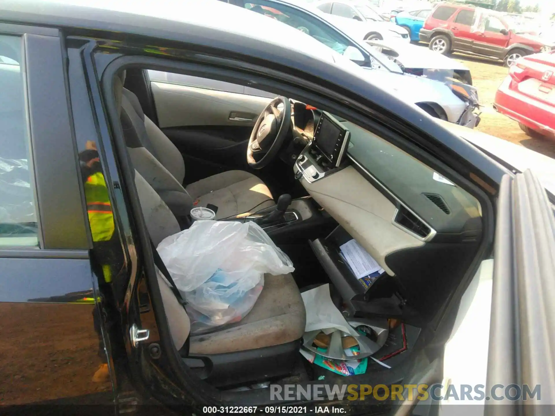 5 Photograph of a damaged car 5YFEPMAE0MP165643 TOYOTA COROLLA 2021