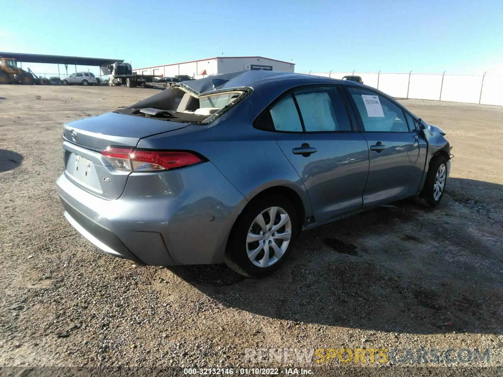 4 Photograph of a damaged car 5YFEPMAE0MP165870 TOYOTA COROLLA 2021