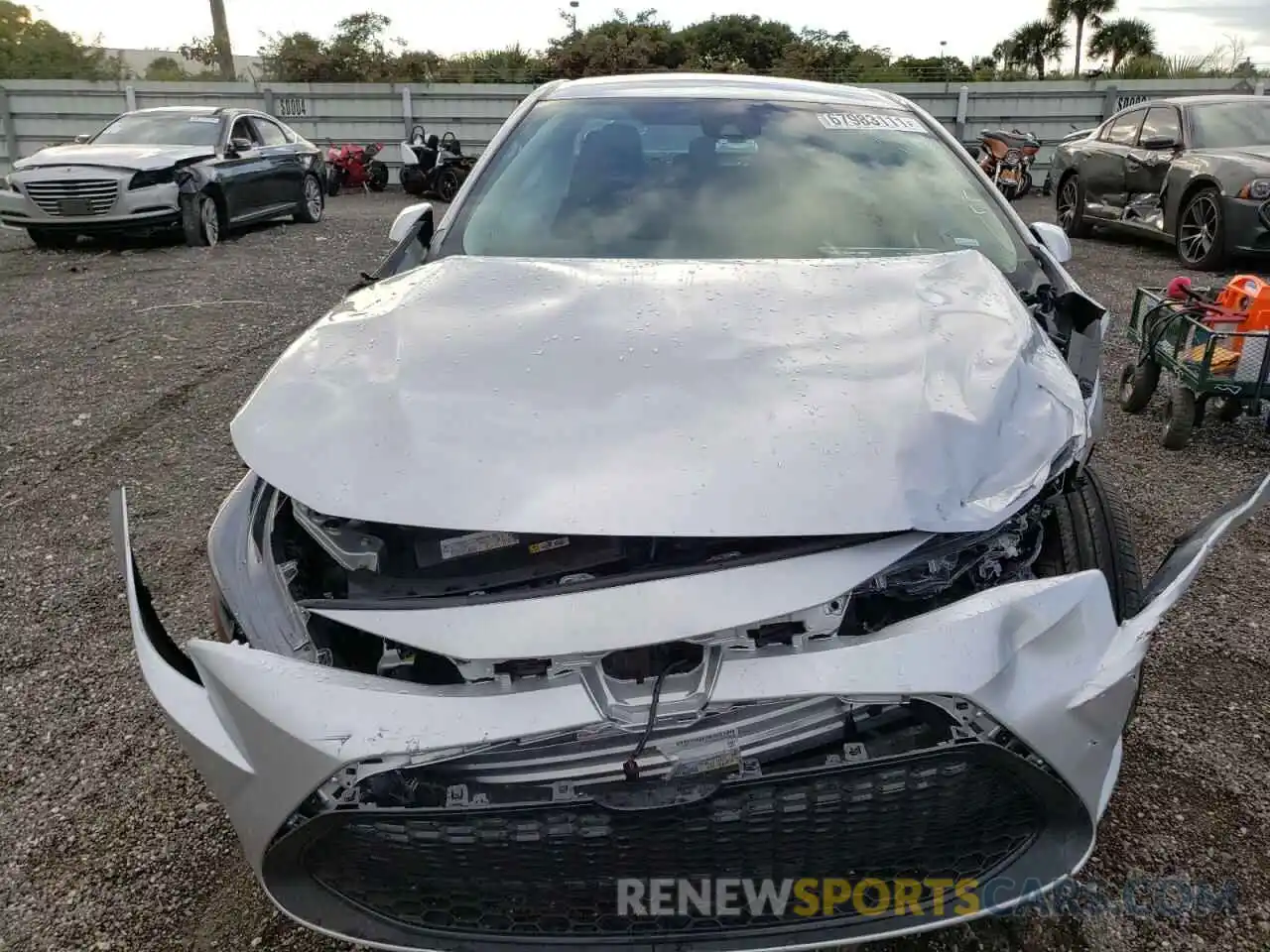 9 Photograph of a damaged car 5YFEPMAE0MP168705 TOYOTA COROLLA 2021