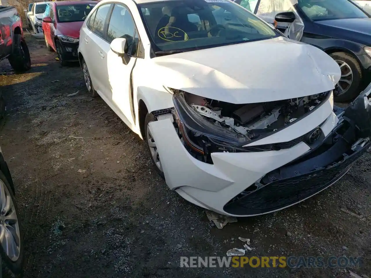 1 Photograph of a damaged car 5YFEPMAE0MP170146 TOYOTA COROLLA 2021