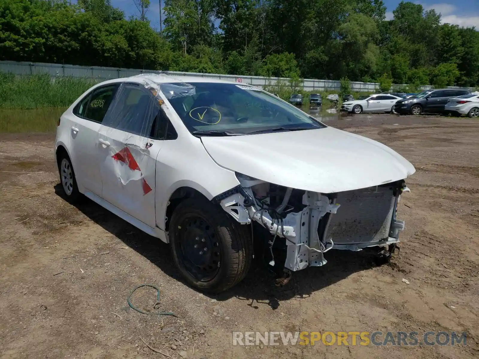 1 Photograph of a damaged car 5YFEPMAE0MP170177 TOYOTA COROLLA 2021
