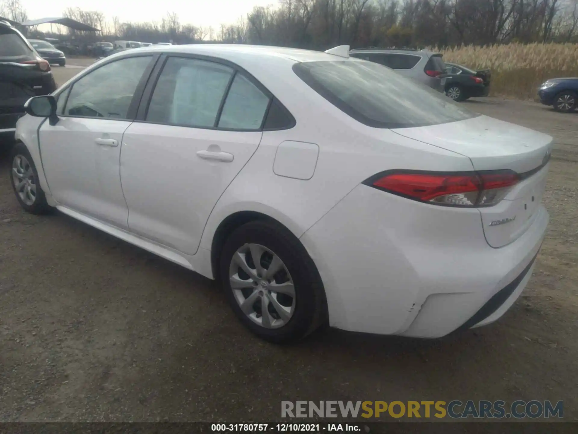 3 Photograph of a damaged car 5YFEPMAE0MP170678 TOYOTA COROLLA 2021