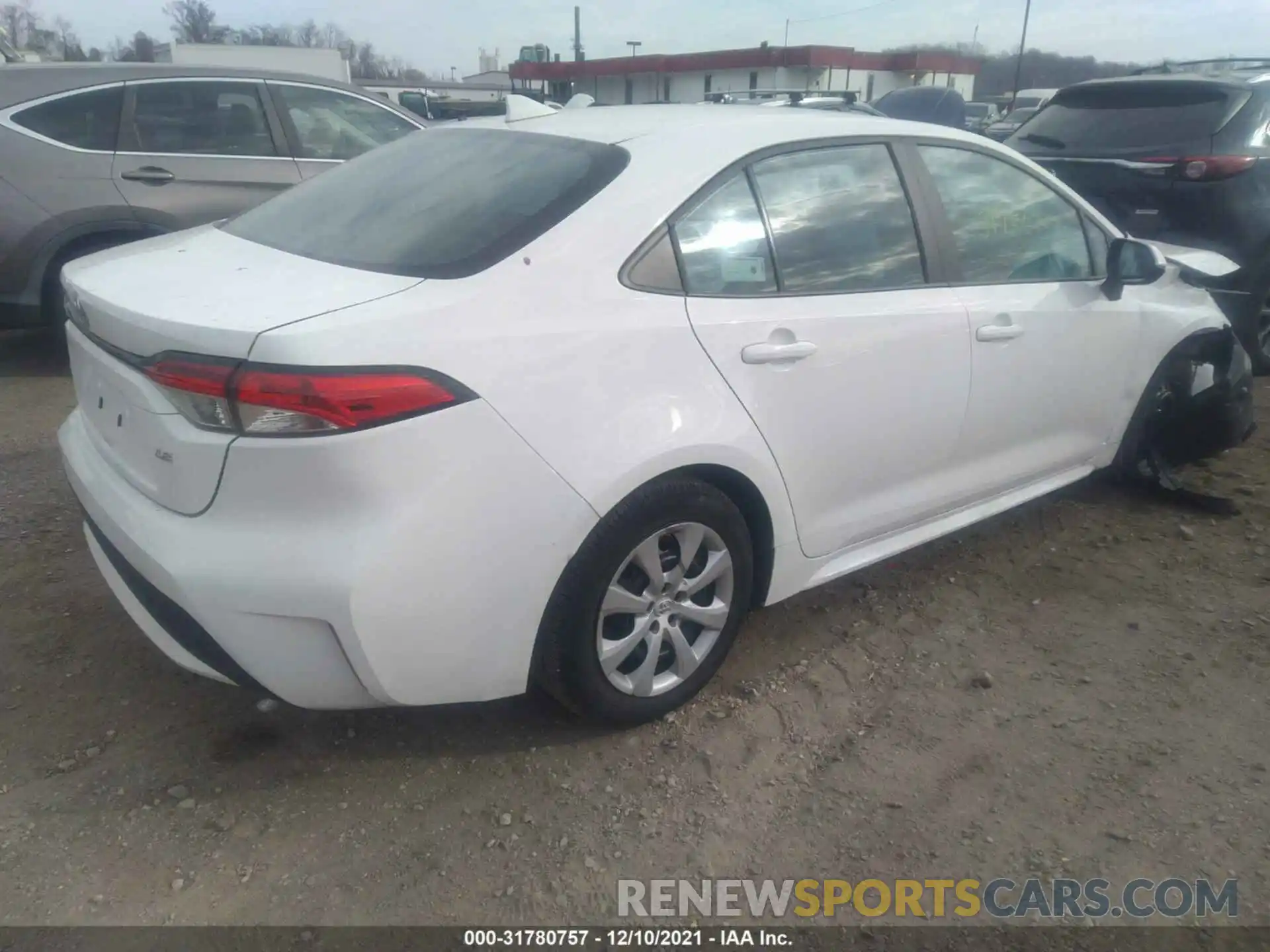 4 Photograph of a damaged car 5YFEPMAE0MP170678 TOYOTA COROLLA 2021