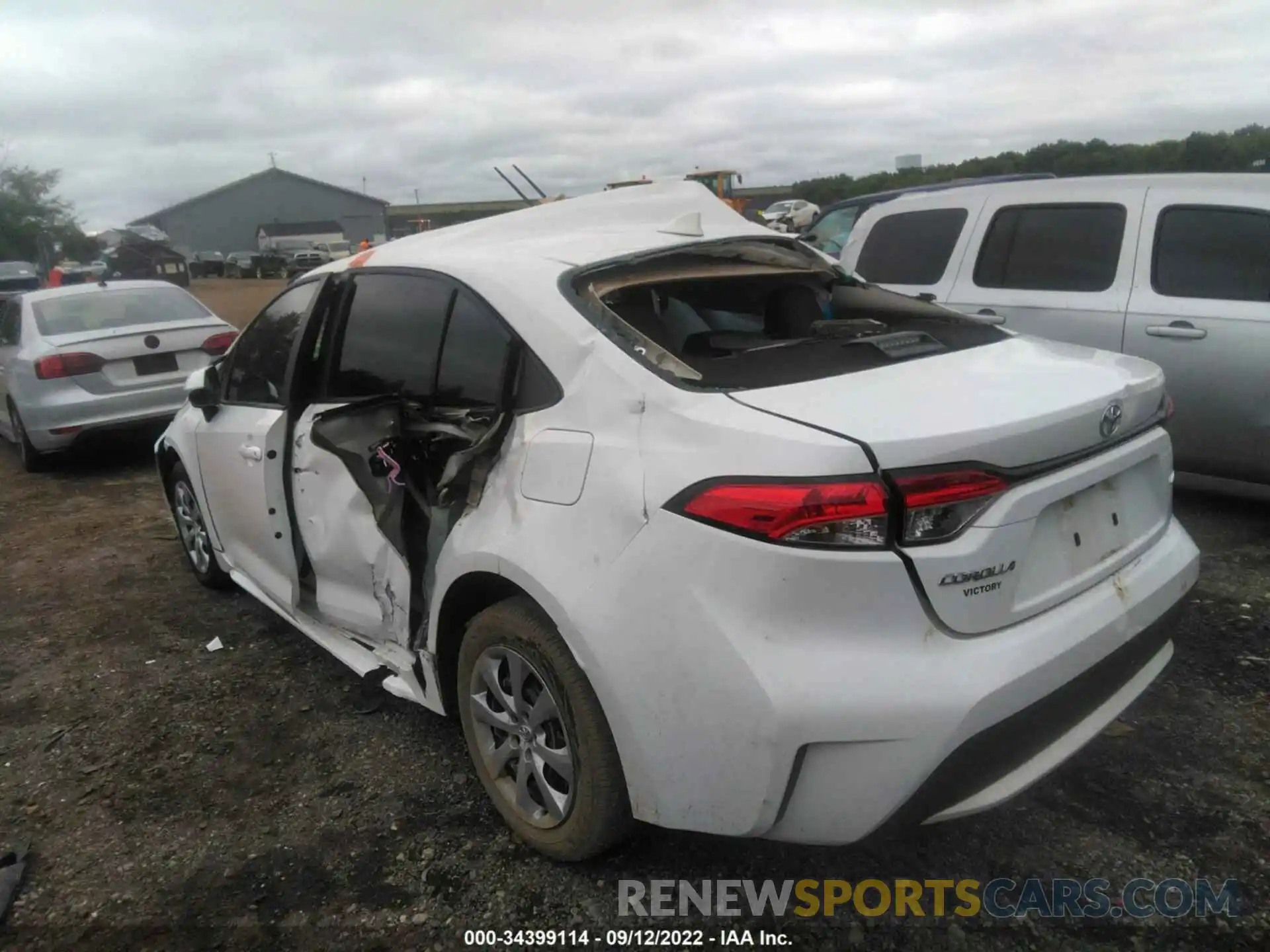 3 Photograph of a damaged car 5YFEPMAE0MP177193 TOYOTA COROLLA 2021