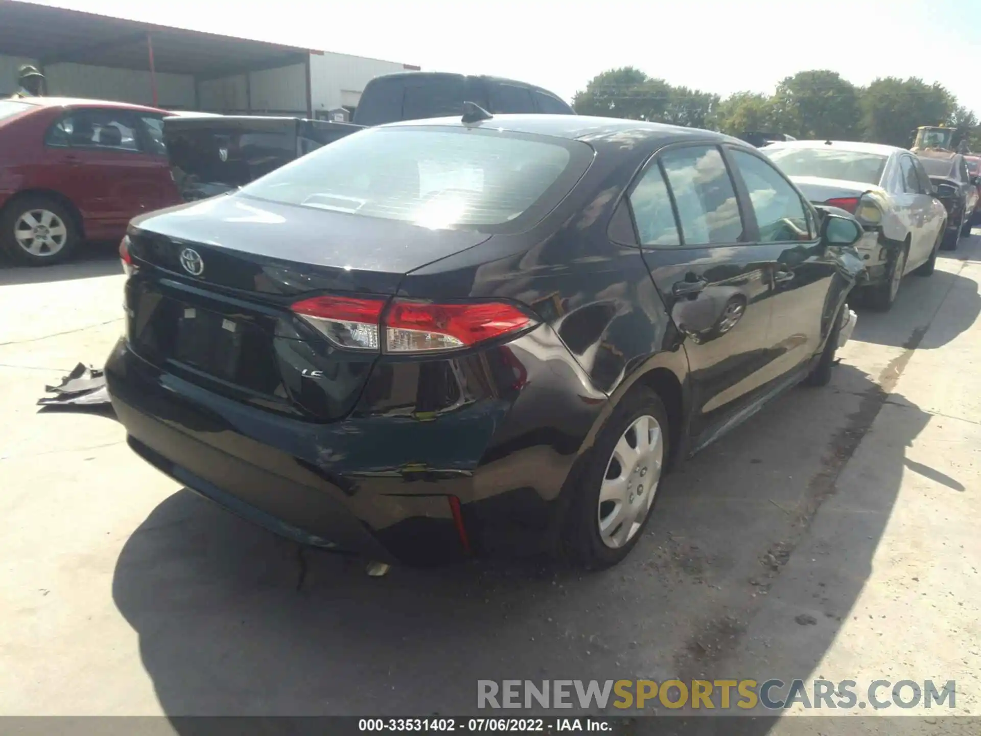 4 Photograph of a damaged car 5YFEPMAE0MP178182 TOYOTA COROLLA 2021