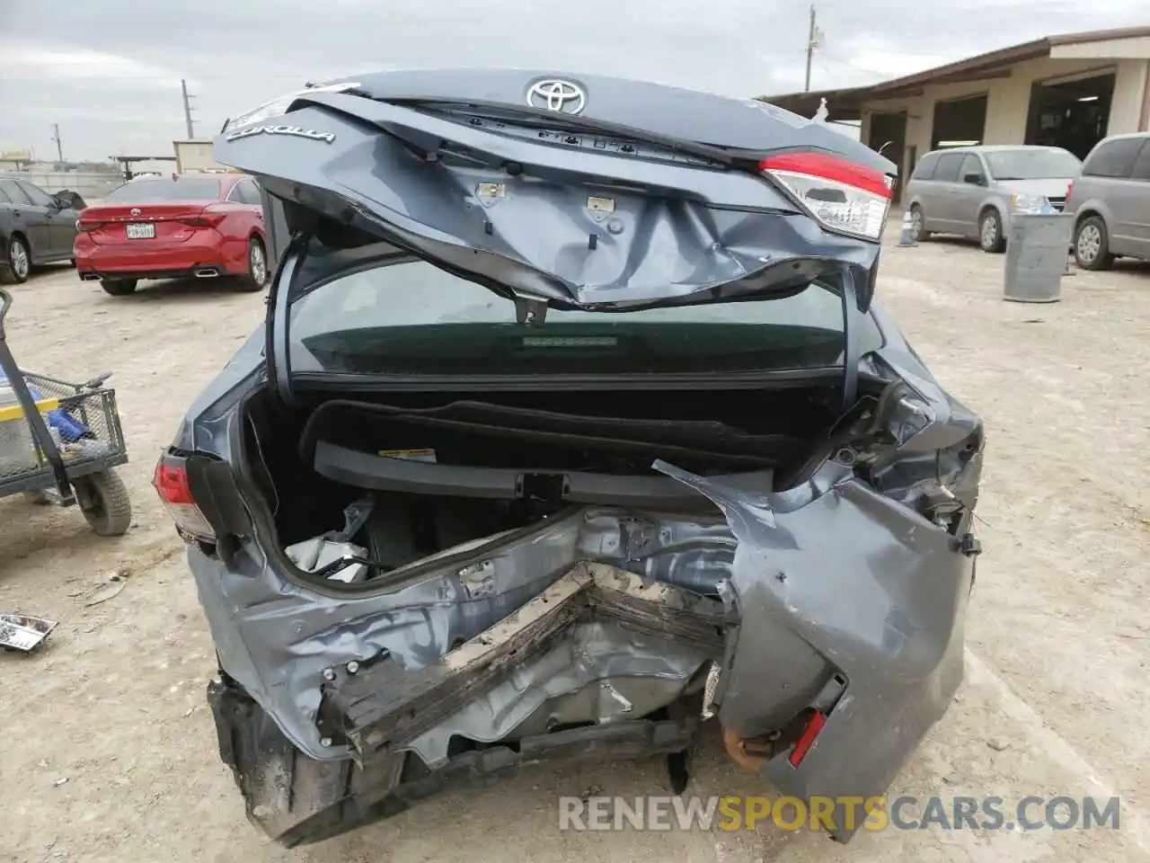 9 Photograph of a damaged car 5YFEPMAE0MP178926 TOYOTA COROLLA 2021