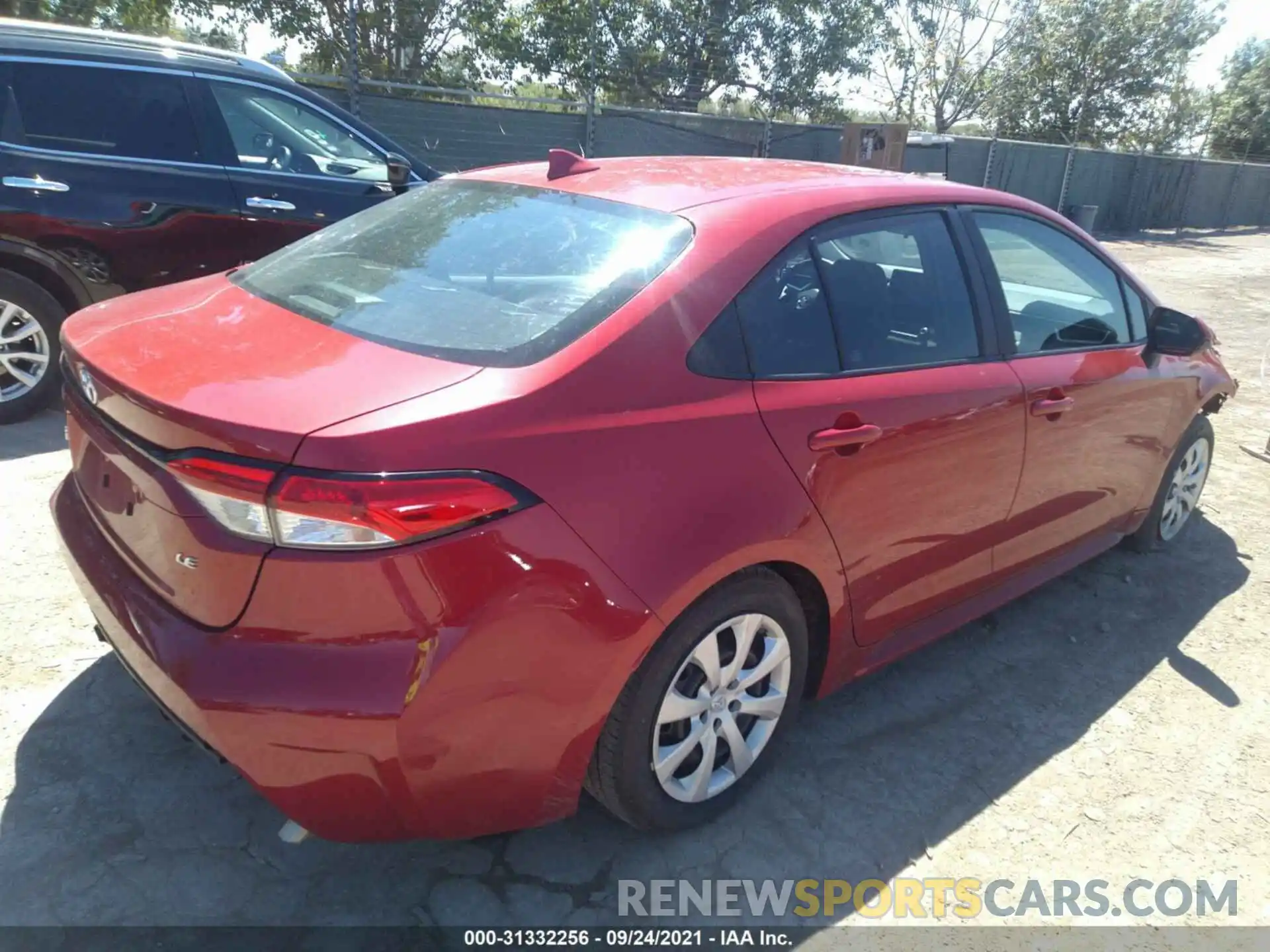 4 Photograph of a damaged car 5YFEPMAE0MP182698 TOYOTA COROLLA 2021