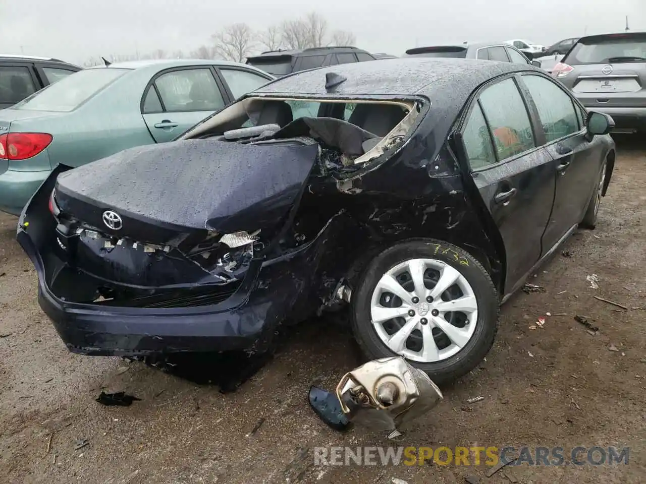 4 Photograph of a damaged car 5YFEPMAE0MP185228 TOYOTA COROLLA 2021