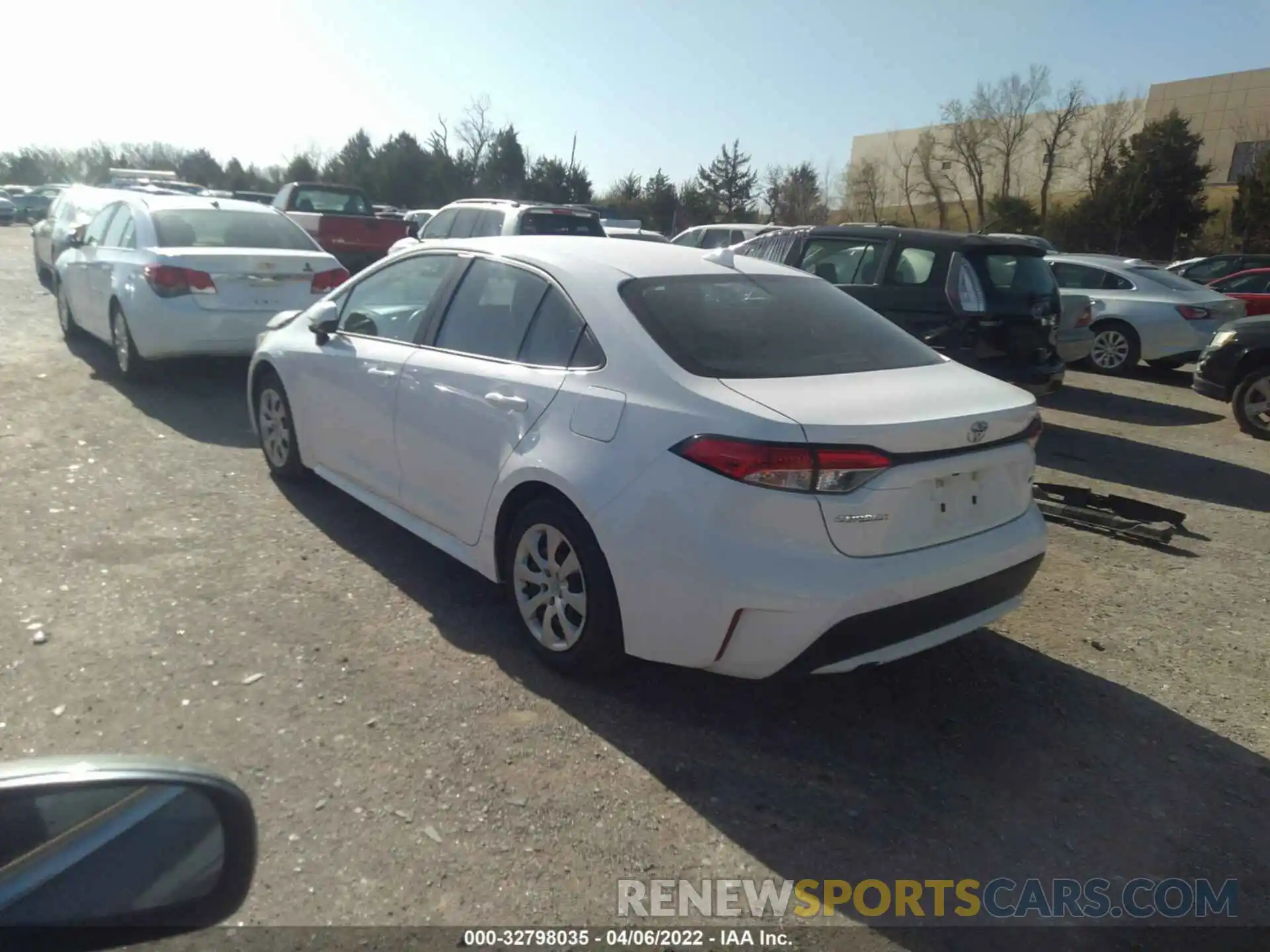 3 Photograph of a damaged car 5YFEPMAE0MP187724 TOYOTA COROLLA 2021