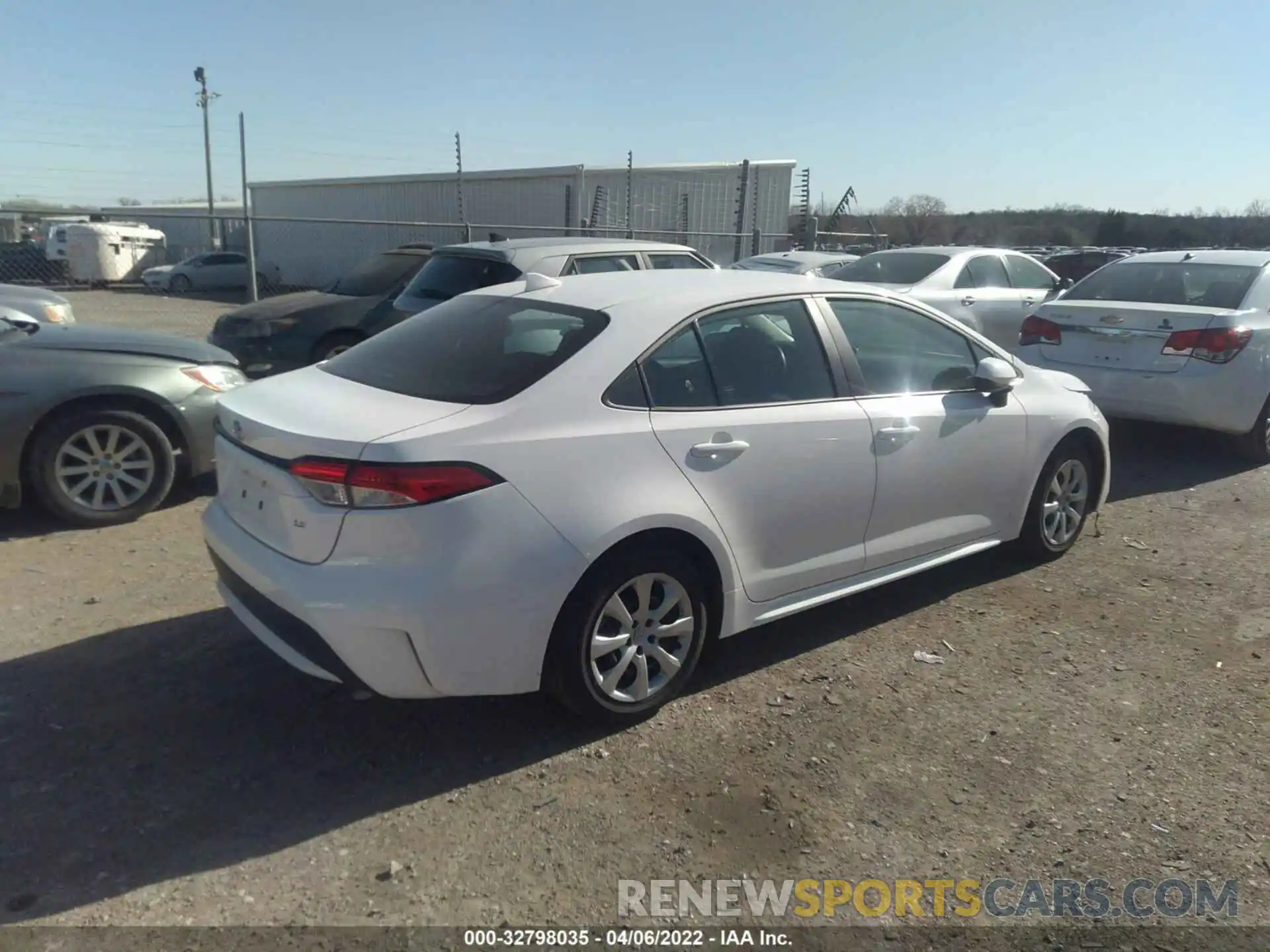 4 Photograph of a damaged car 5YFEPMAE0MP187724 TOYOTA COROLLA 2021