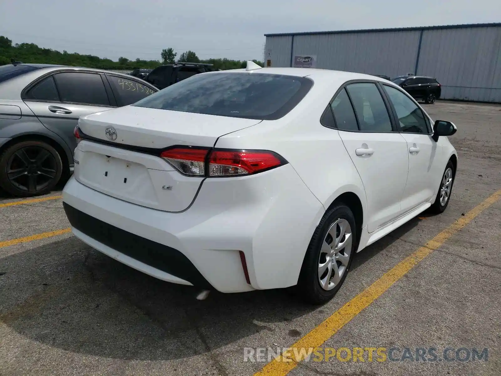 4 Photograph of a damaged car 5YFEPMAE0MP189652 TOYOTA COROLLA 2021