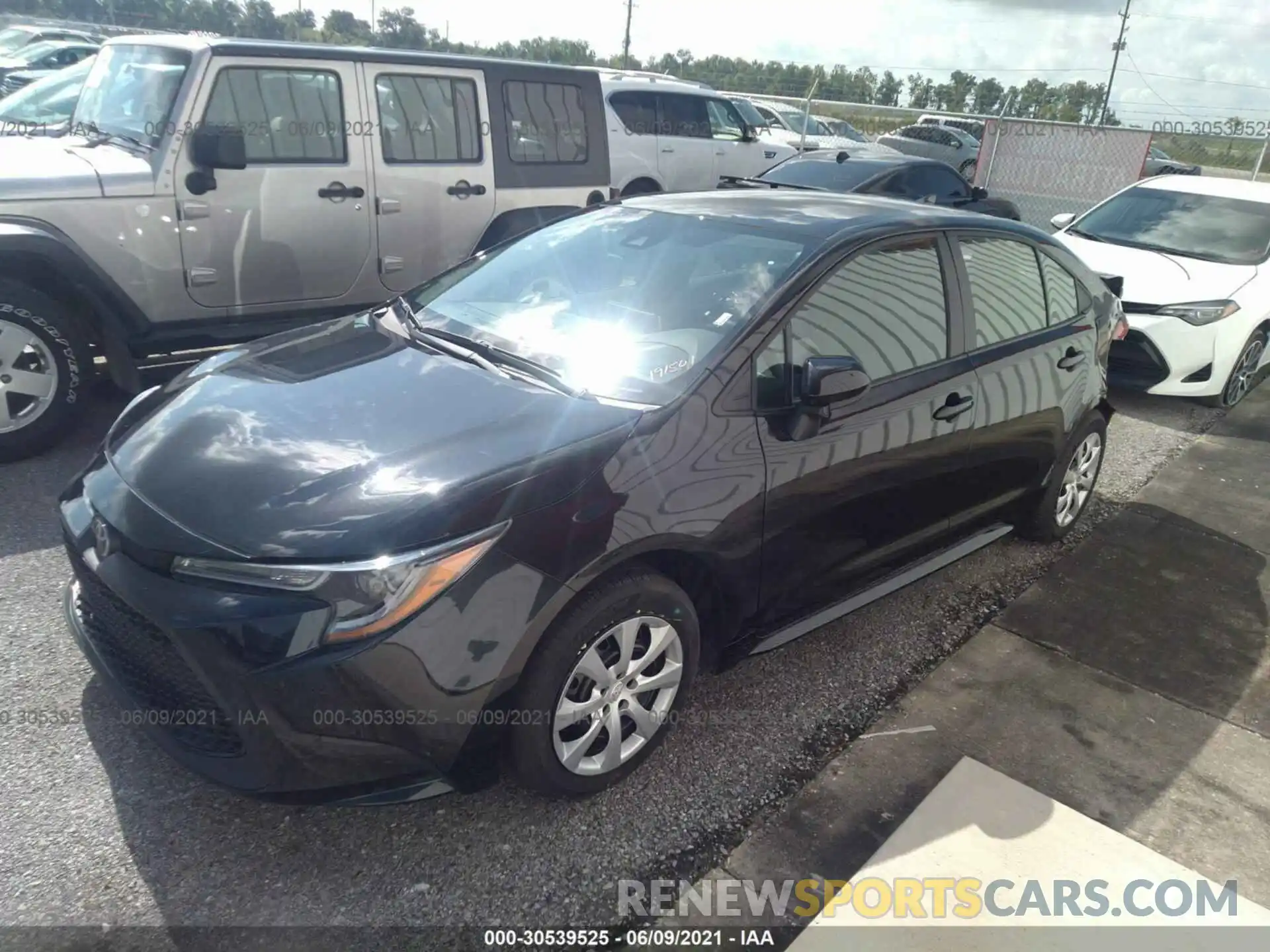 2 Photograph of a damaged car 5YFEPMAE0MP191501 TOYOTA COROLLA 2021