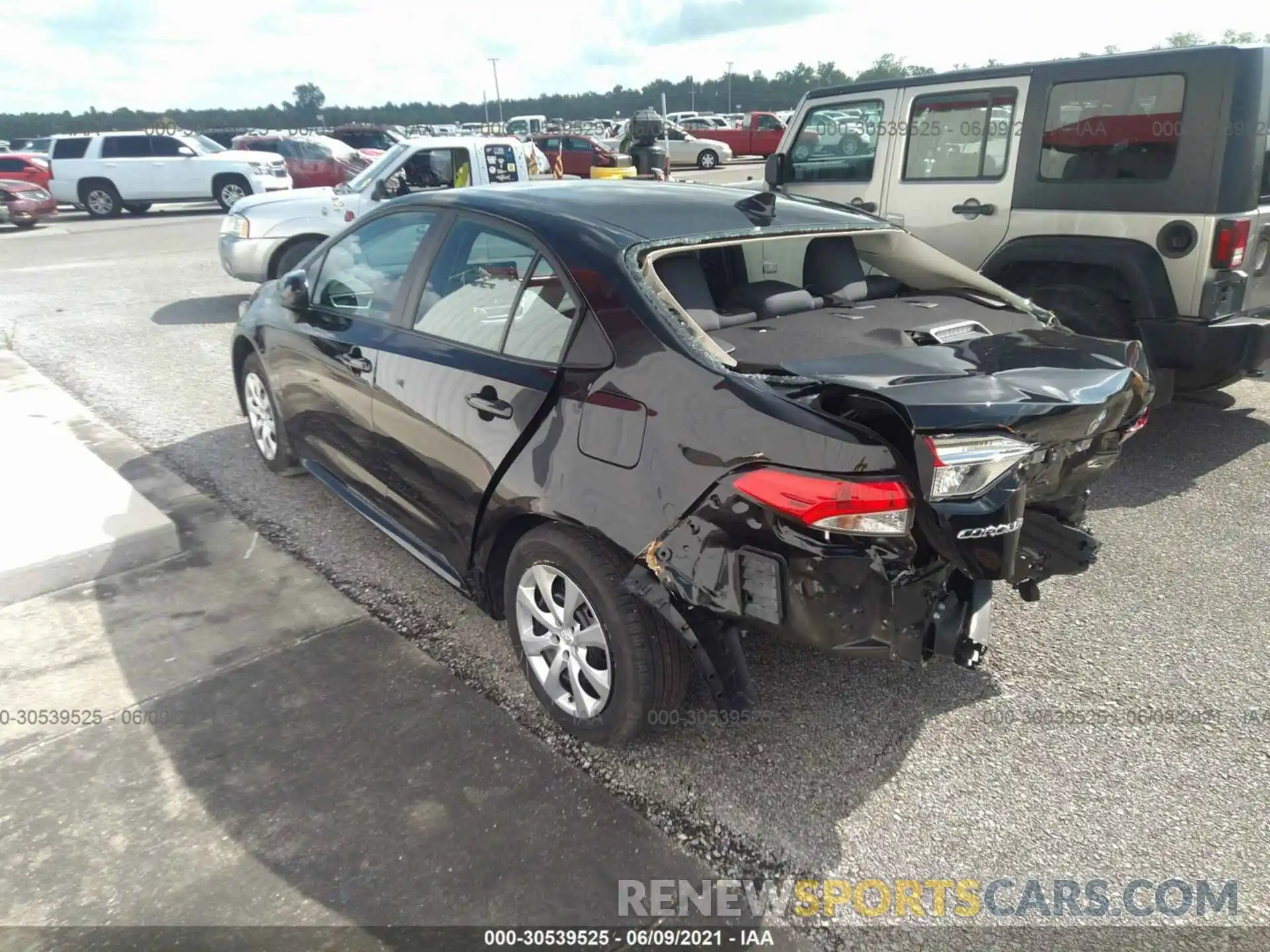 3 Photograph of a damaged car 5YFEPMAE0MP191501 TOYOTA COROLLA 2021