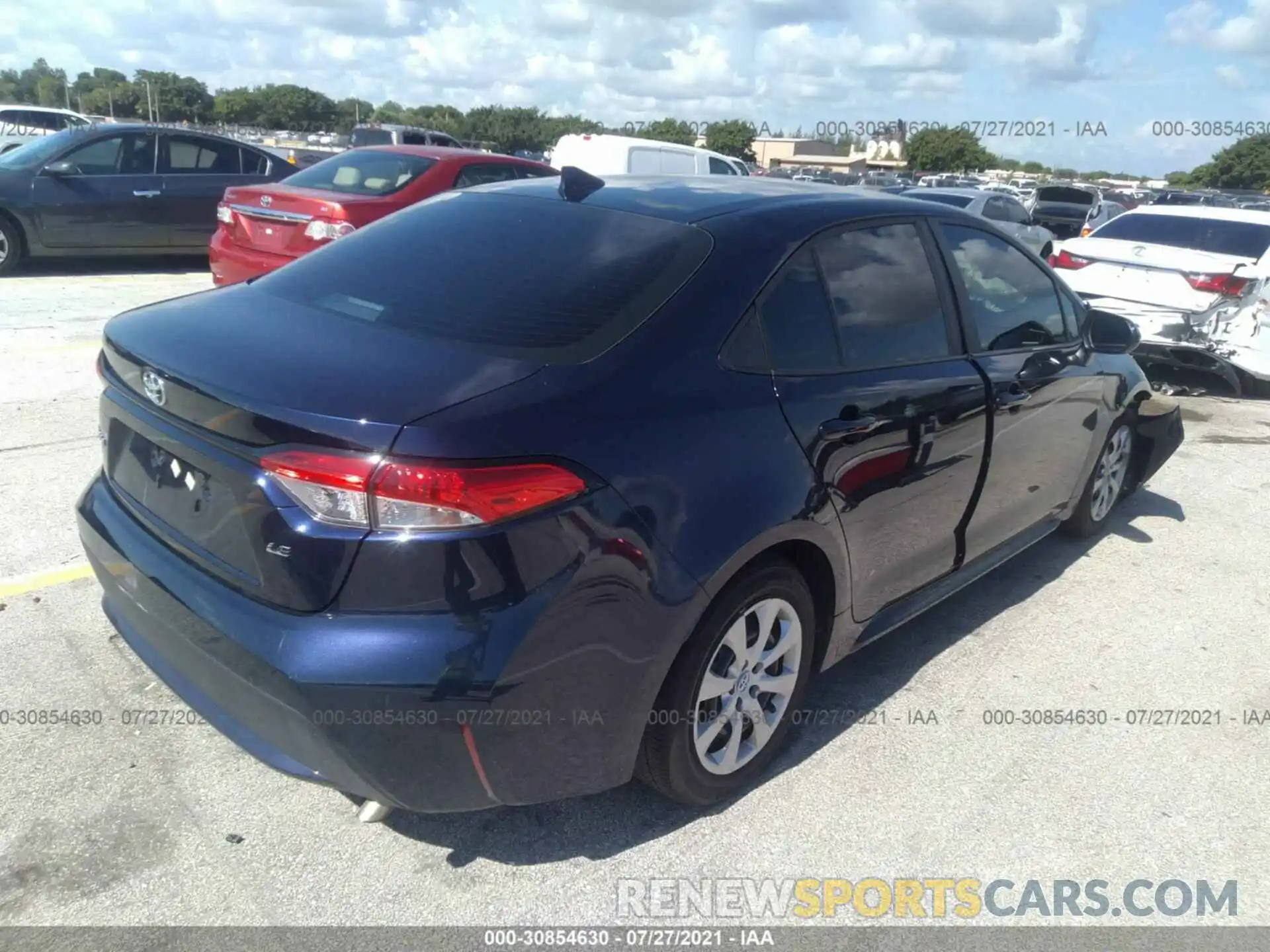 4 Photograph of a damaged car 5YFEPMAE0MP195497 TOYOTA COROLLA 2021