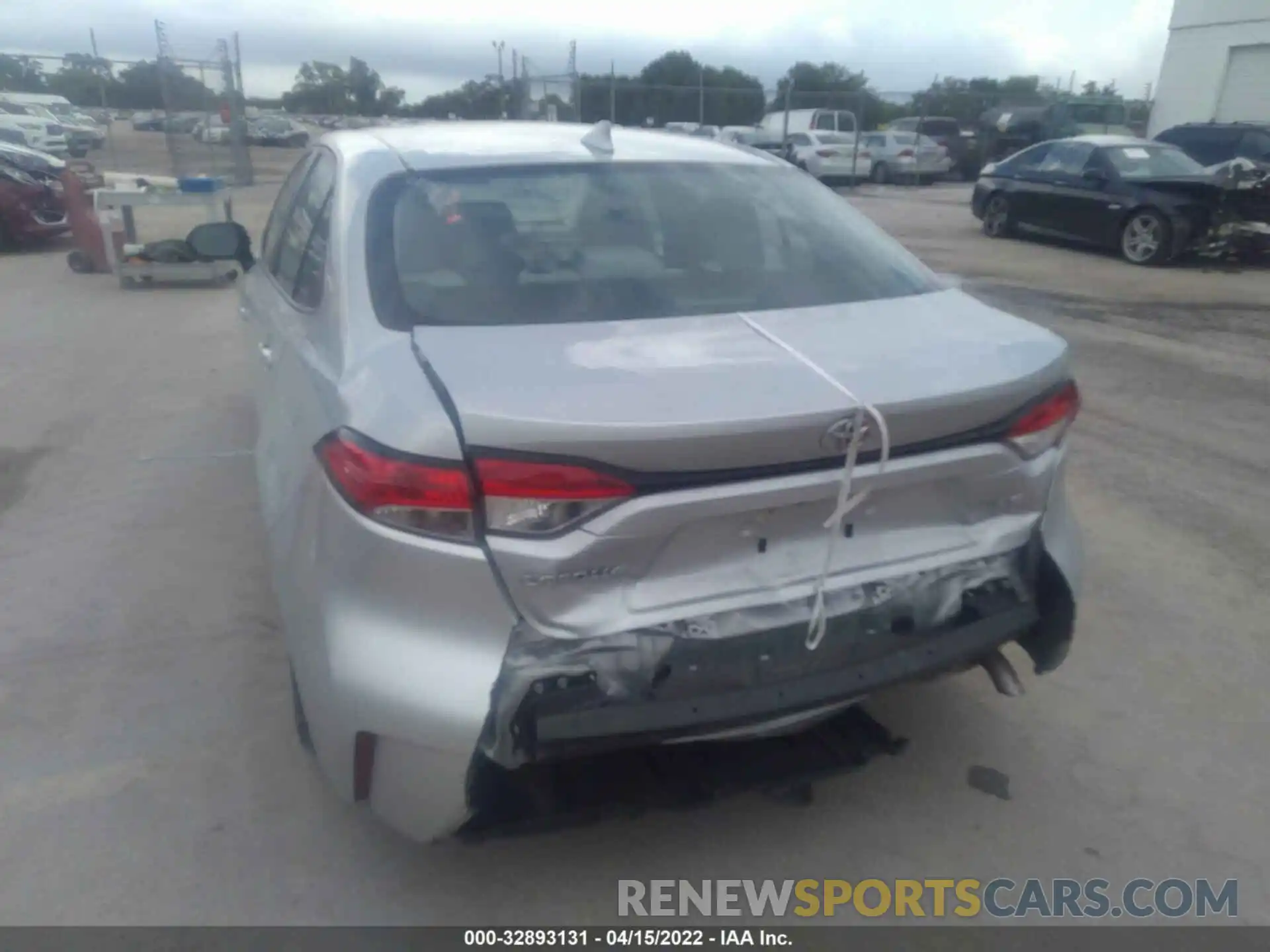 6 Photograph of a damaged car 5YFEPMAE0MP200102 TOYOTA COROLLA 2021