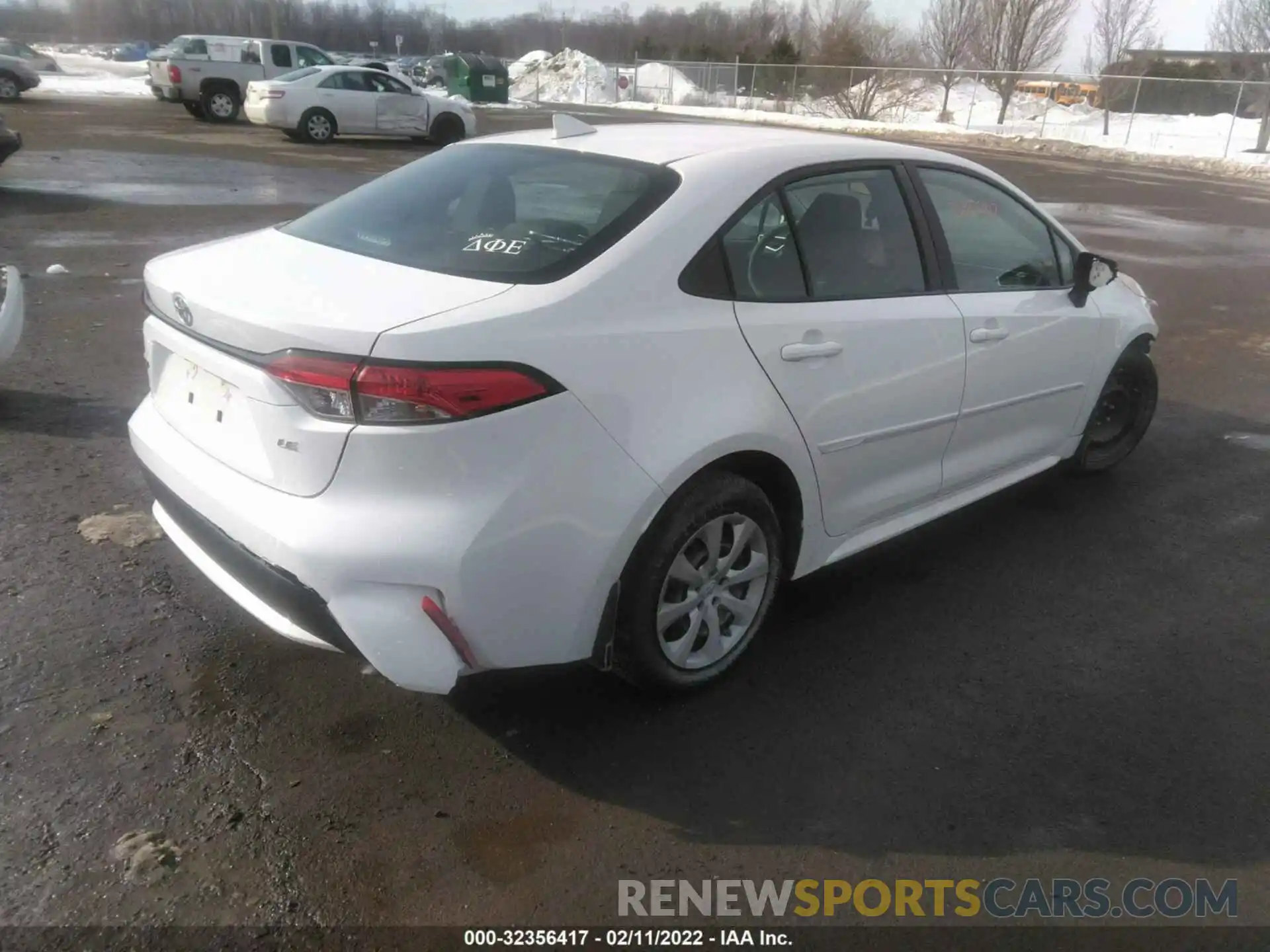 4 Photograph of a damaged car 5YFEPMAE0MP201699 TOYOTA COROLLA 2021