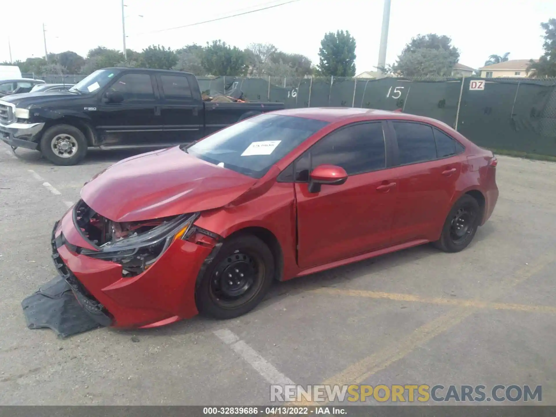 2 Photograph of a damaged car 5YFEPMAE0MP204618 TOYOTA COROLLA 2021