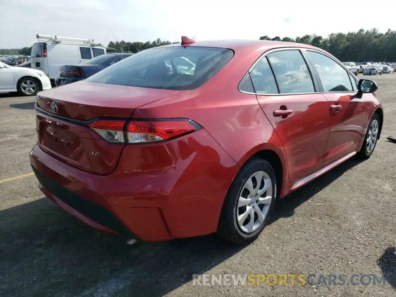 4 Photograph of a damaged car 5YFEPMAE0MP204876 TOYOTA COROLLA 2021