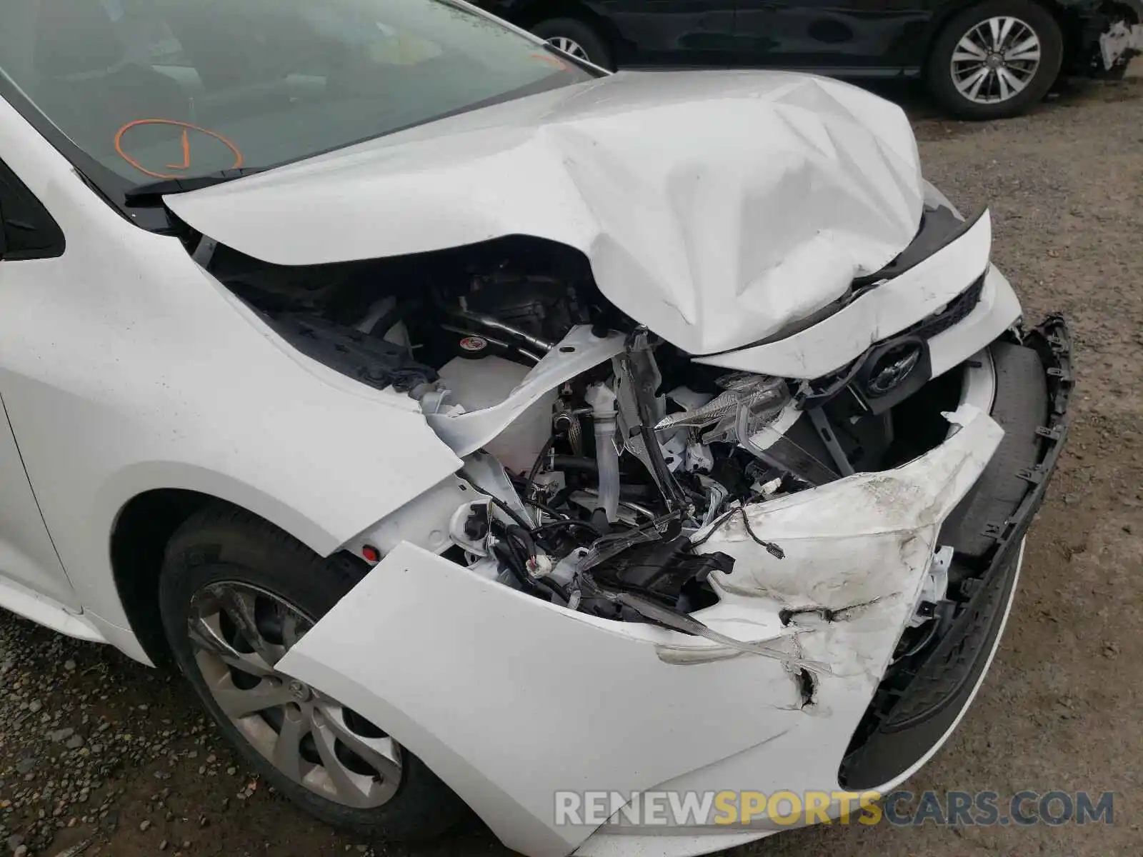 9 Photograph of a damaged car 5YFEPMAE0MP204957 TOYOTA COROLLA 2021