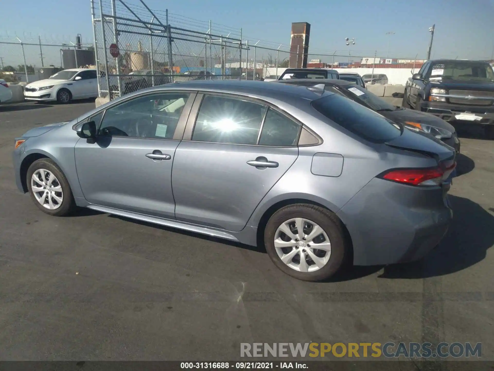 3 Photograph of a damaged car 5YFEPMAE0MP205364 TOYOTA COROLLA 2021