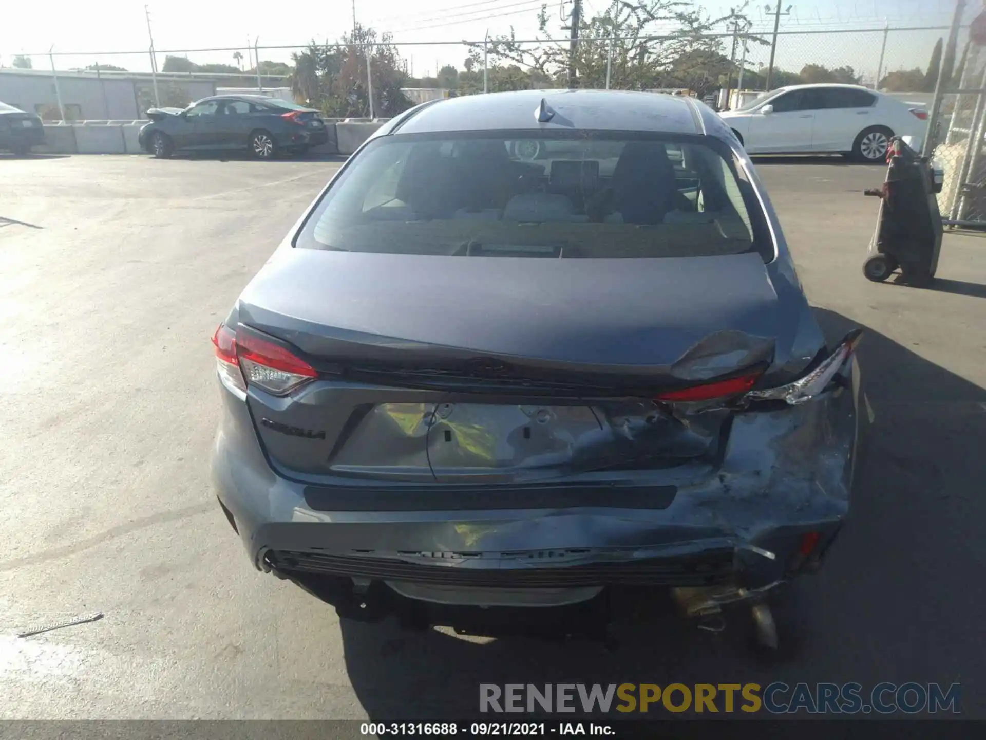 6 Photograph of a damaged car 5YFEPMAE0MP205364 TOYOTA COROLLA 2021