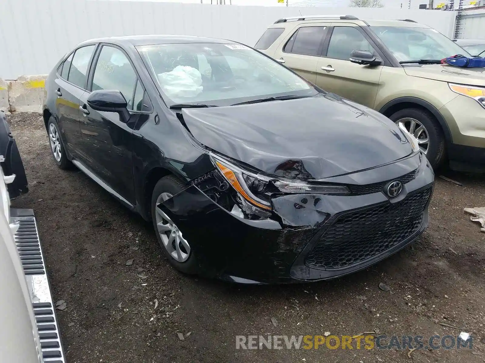 1 Photograph of a damaged car 5YFEPMAE0MP206806 TOYOTA COROLLA 2021