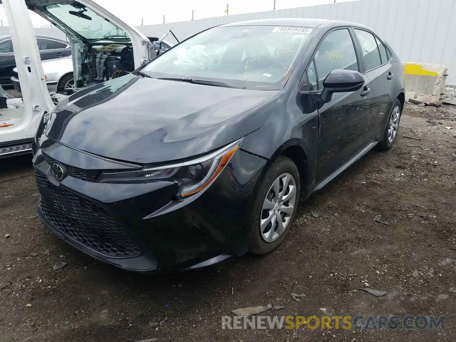 2 Photograph of a damaged car 5YFEPMAE0MP206806 TOYOTA COROLLA 2021