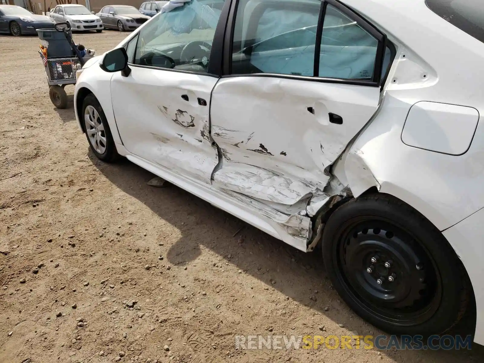 9 Photograph of a damaged car 5YFEPMAE0MP208023 TOYOTA COROLLA 2021