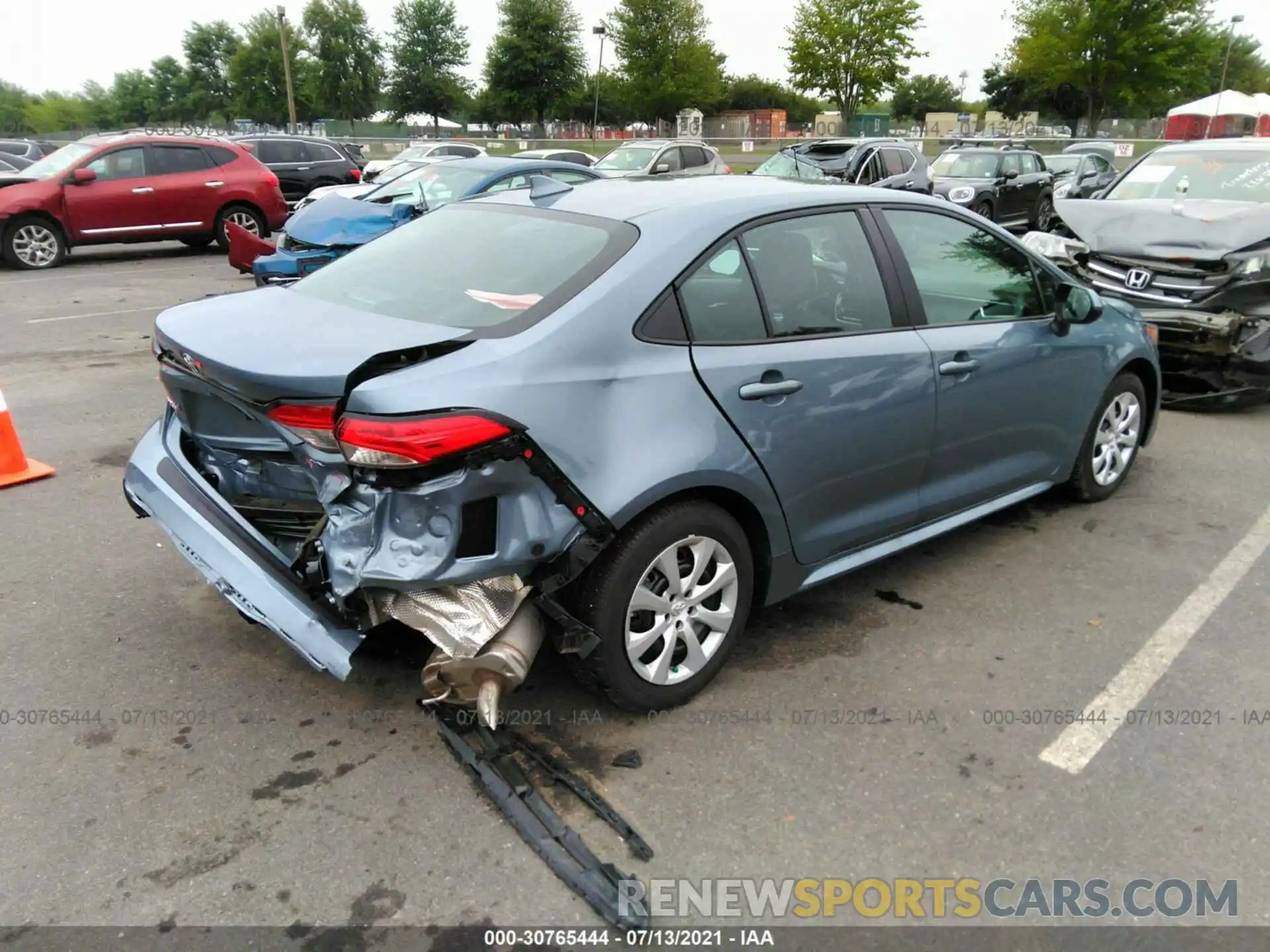 4 Photograph of a damaged car 5YFEPMAE0MP213268 TOYOTA COROLLA 2021