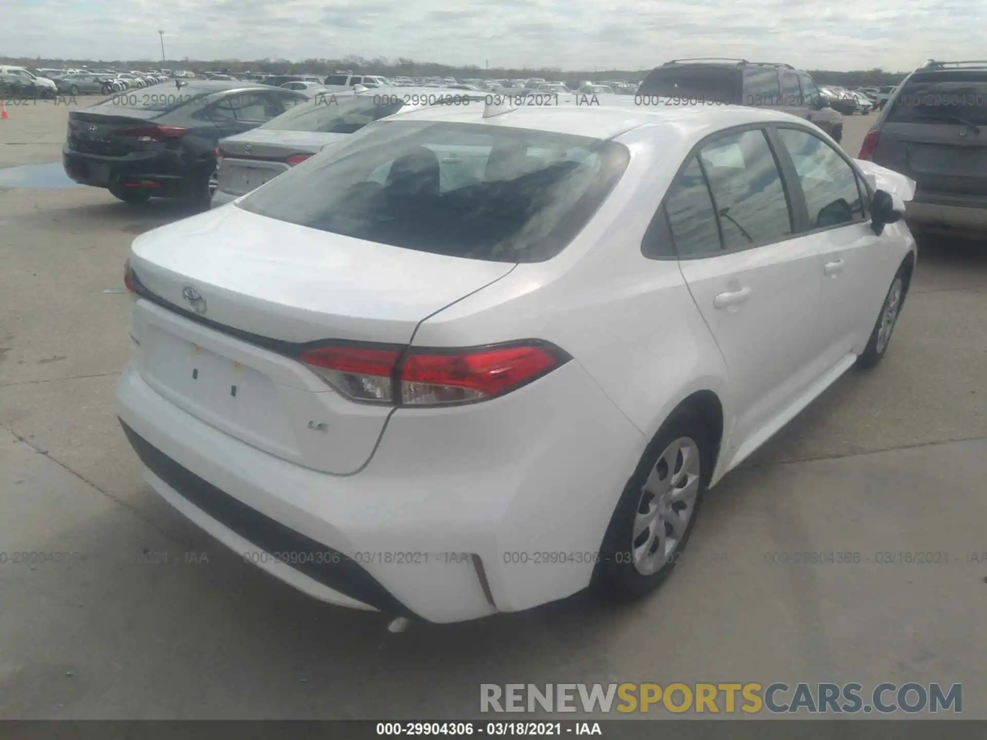 4 Photograph of a damaged car 5YFEPMAE0MP215313 TOYOTA COROLLA 2021