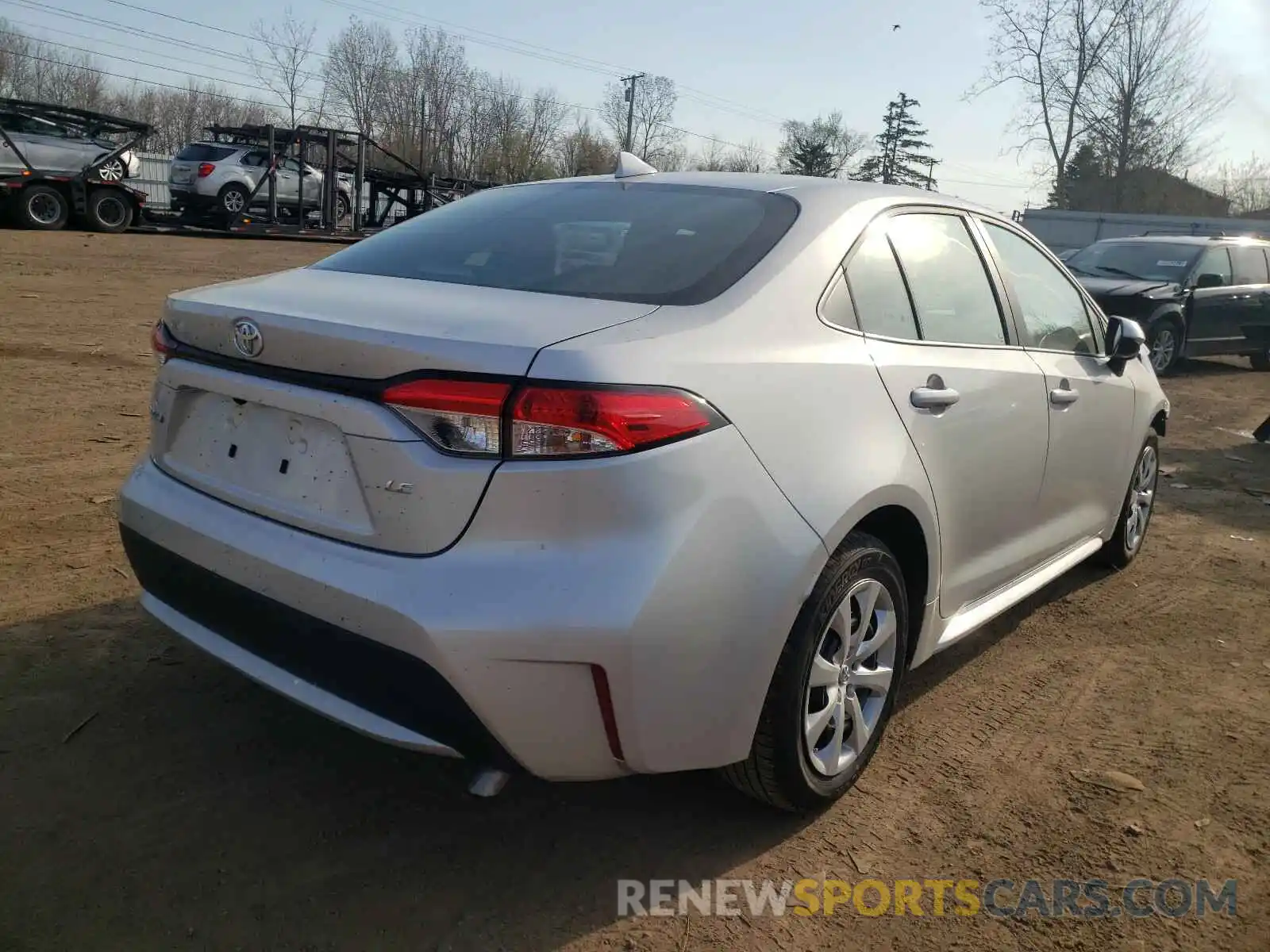 4 Photograph of a damaged car 5YFEPMAE0MP221046 TOYOTA COROLLA 2021