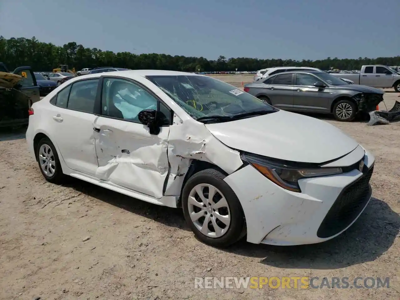 1 Photograph of a damaged car 5YFEPMAE0MP221161 TOYOTA COROLLA 2021