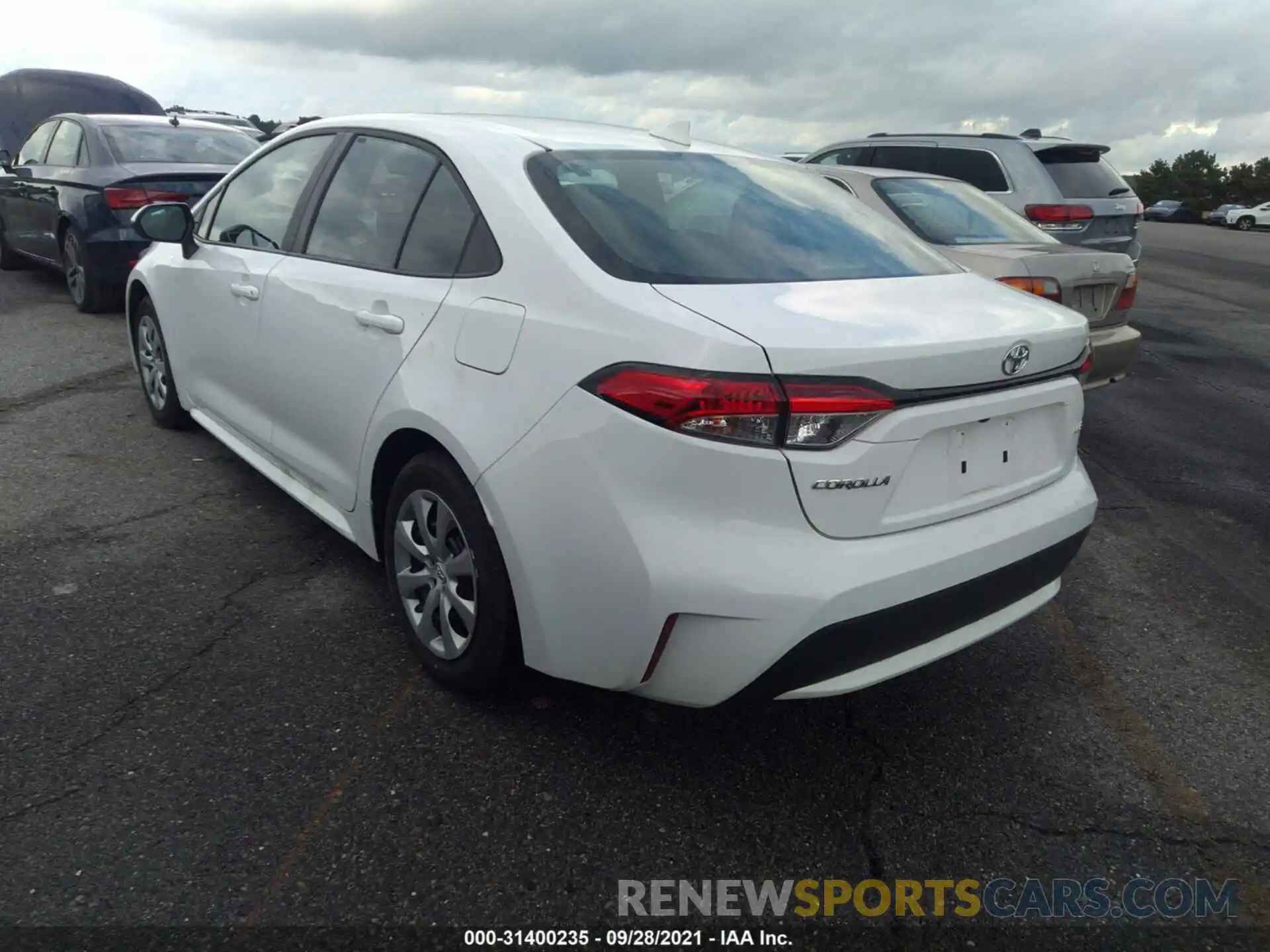 3 Photograph of a damaged car 5YFEPMAE0MP222746 TOYOTA COROLLA 2021