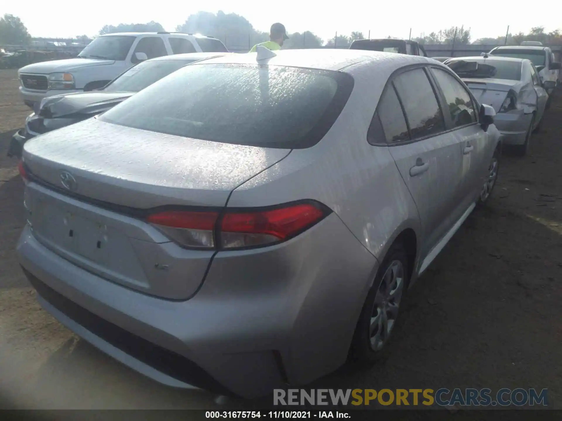 4 Photograph of a damaged car 5YFEPMAE0MP223623 TOYOTA COROLLA 2021