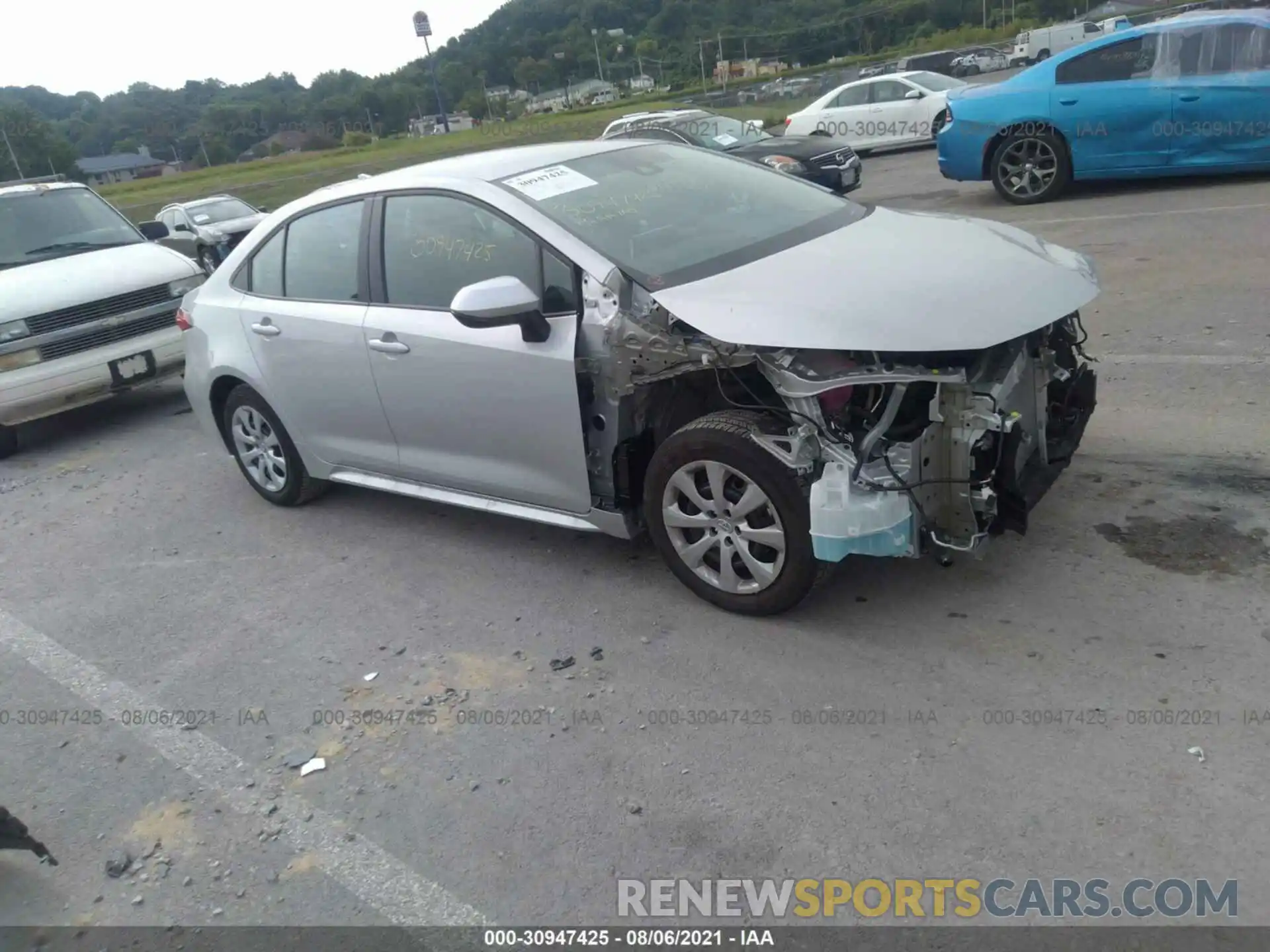 1 Photograph of a damaged car 5YFEPMAE0MP225727 TOYOTA COROLLA 2021