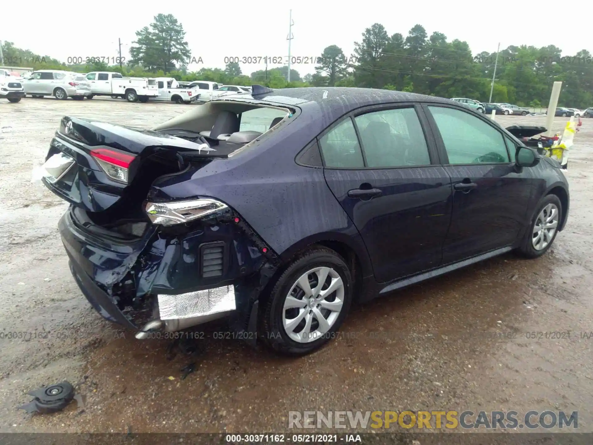 4 Photograph of a damaged car 5YFEPMAE0MP226196 TOYOTA COROLLA 2021